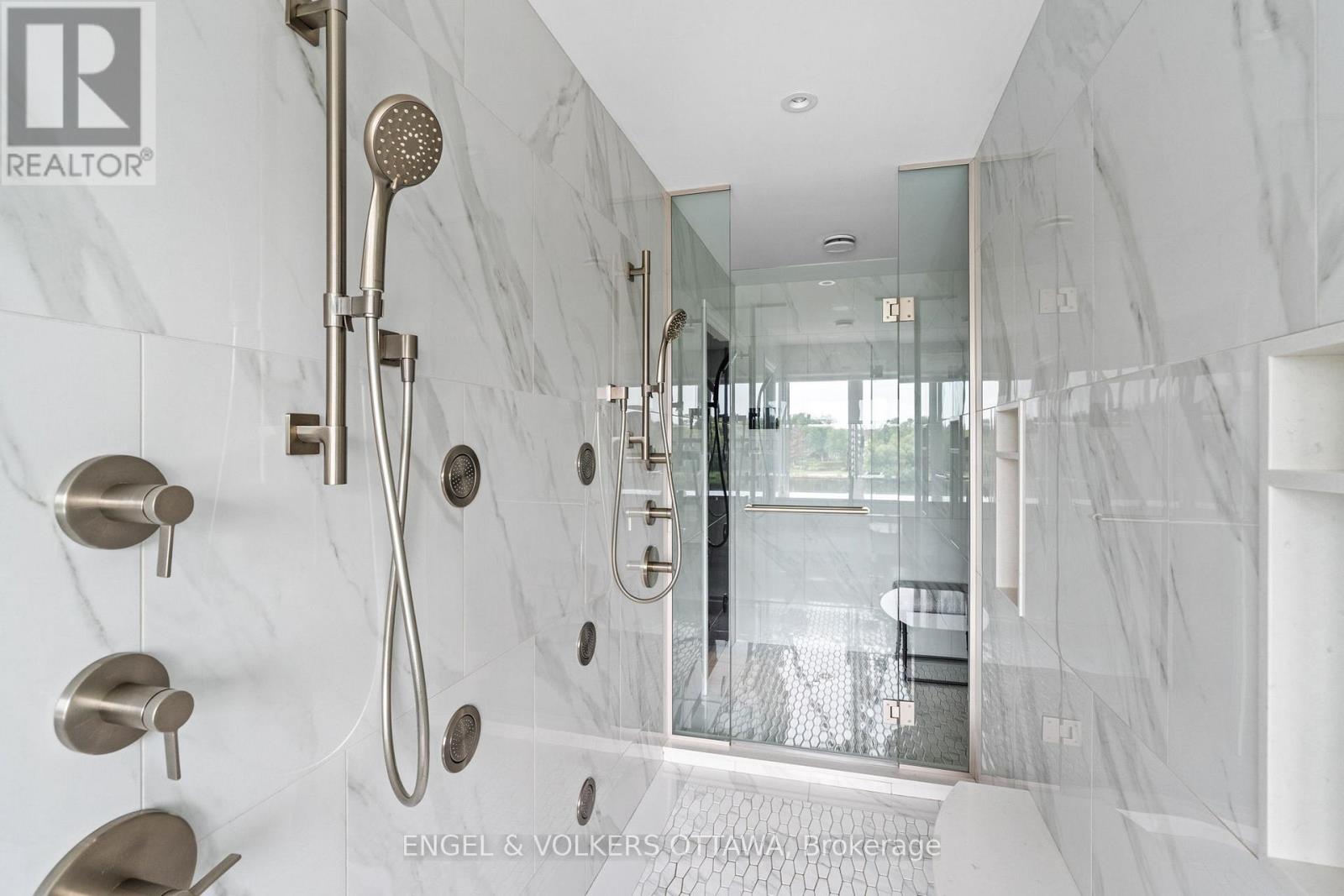 151 Winding Way, Ottawa, Ontario  K2C 3H1 - Photo 23 - X13063494