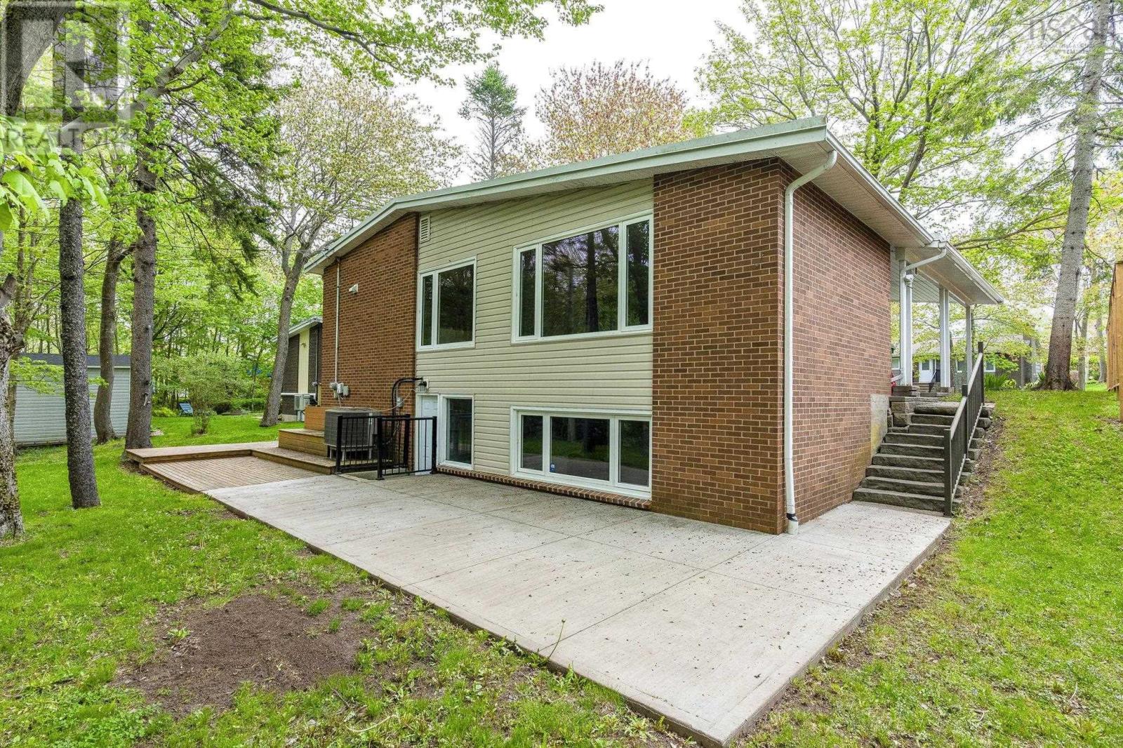 33 Southill Drive, Clayton Park, Nova Scotia  B3M 2X9 - Photo 2 - 202612786