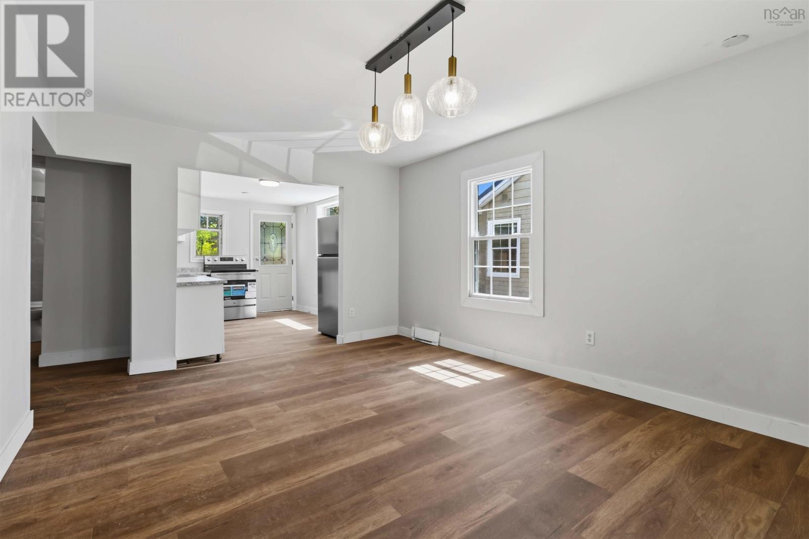 28 Symonds Street, Dartmouth, Nova Scotia  B3A 3L5 - Photo 4 - 202613361