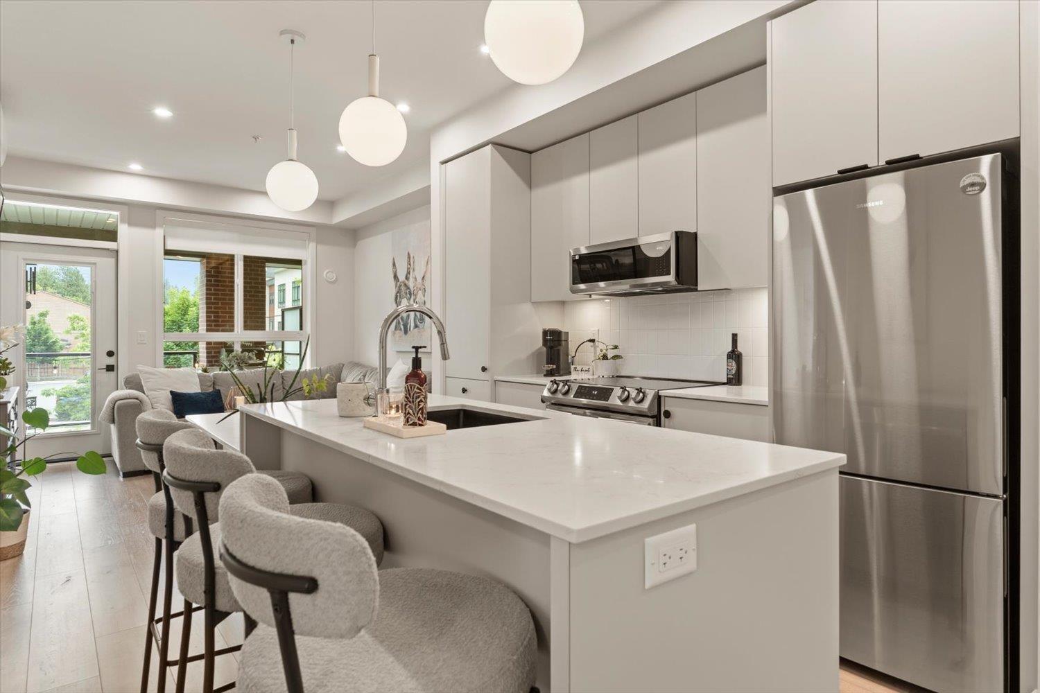 211 45511 CAMPUS DRIVE|Garrison Crossing