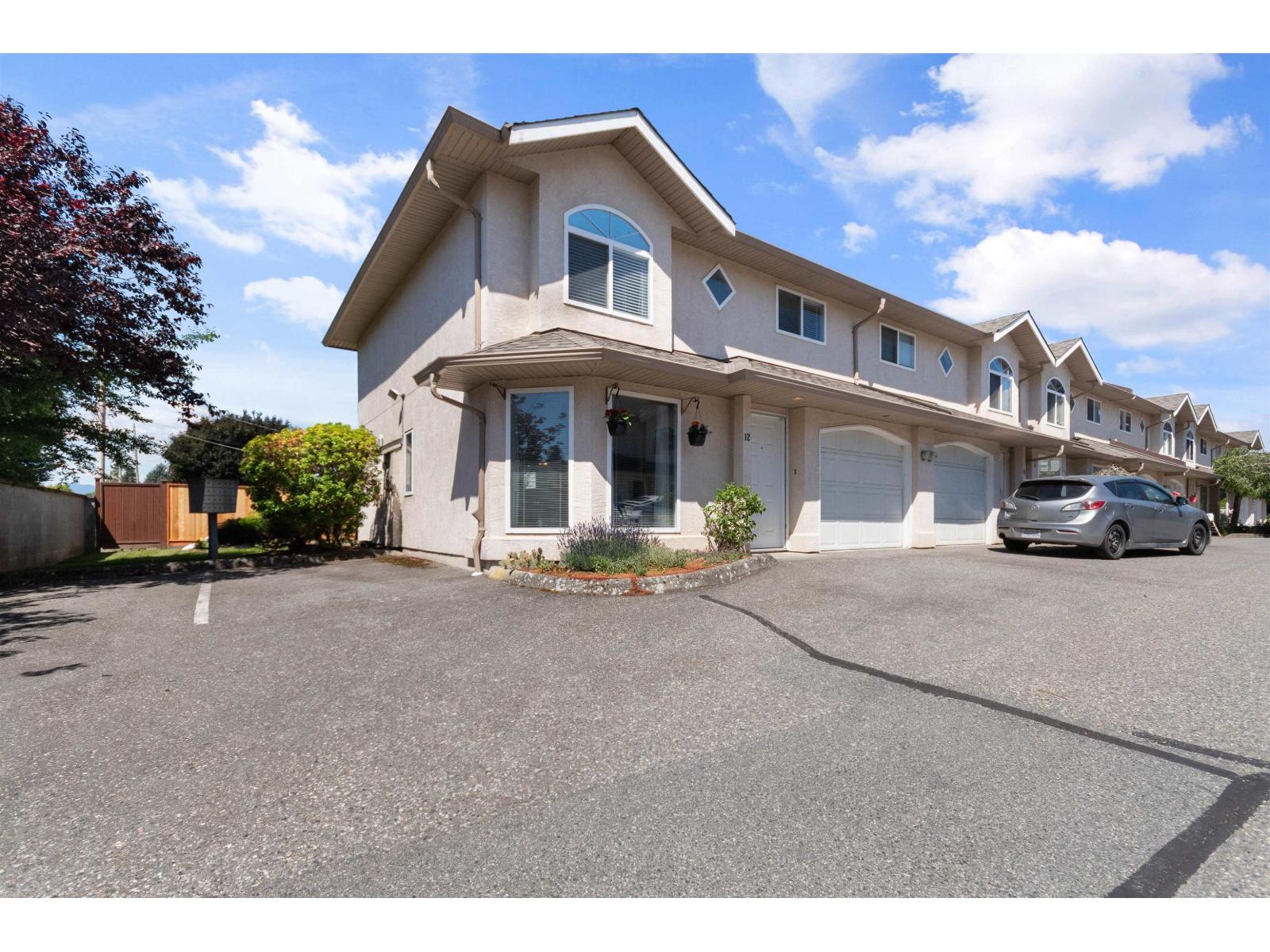 12 9486 WOODBINE STREET|Chilliwack Proper East