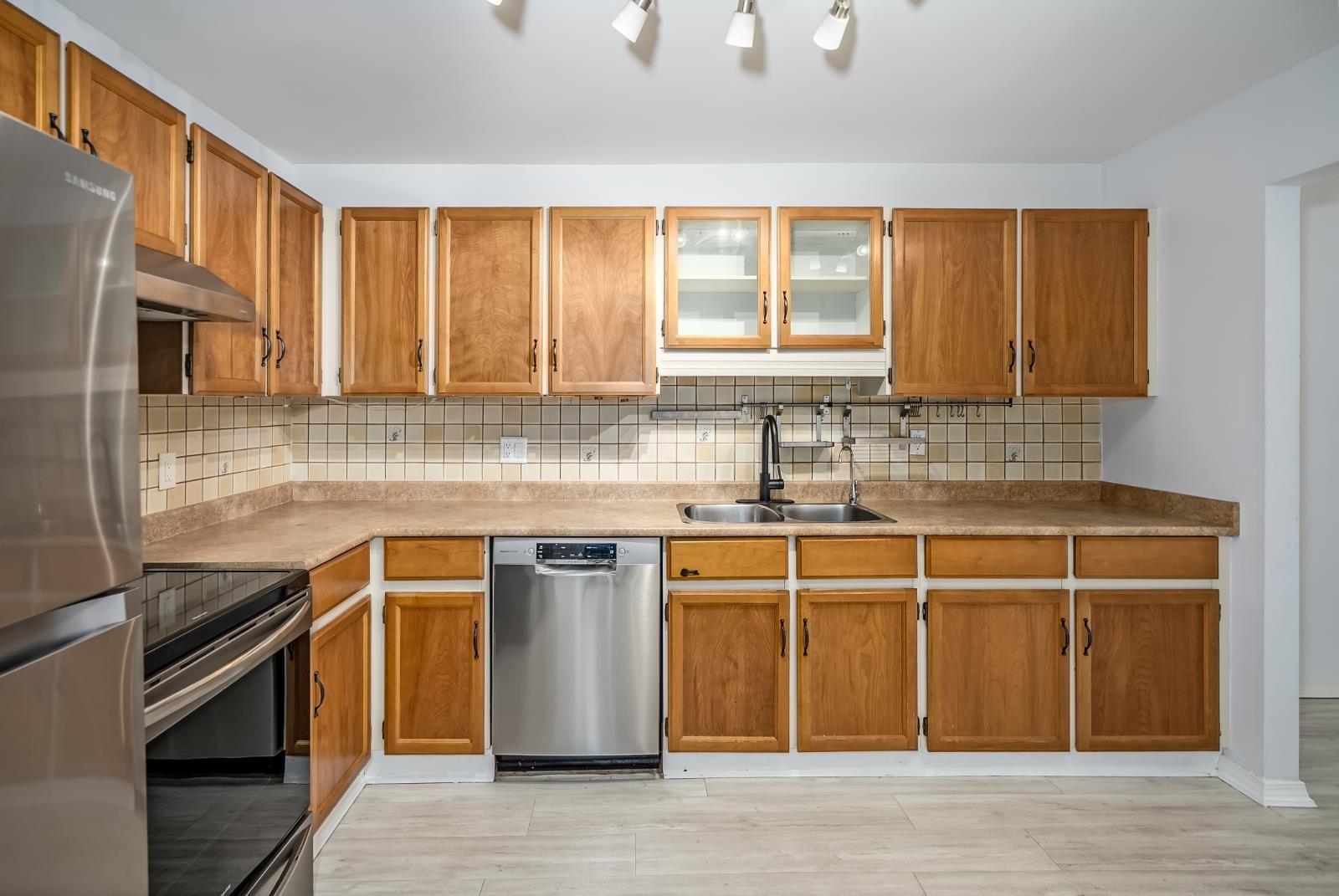 309 1350 Vidal Street, White Rock, British Columbia  V4B 5G6 - Photo 12 - R3131637