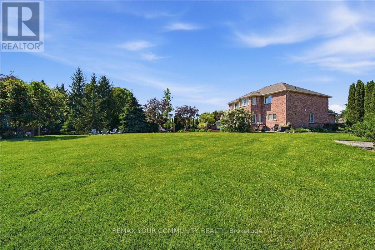 14 Oxford Court, East Gwillimbury (Sharon), Ontario  L0G 1V0 - Photo 42 - N13248094