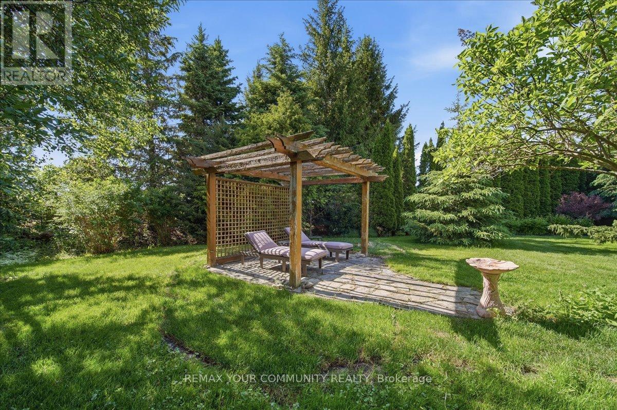 14 Oxford Court, East Gwillimbury (Sharon), Ontario  L0G 1V0 - Photo 46 - N13248094