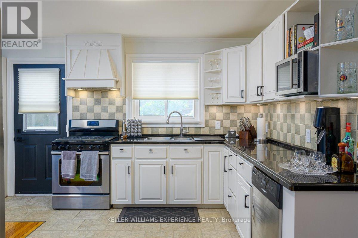 2030 Lilac Drive, Innisfil, Ontario  L9S 1Y9 - Photo 32 - N13248144