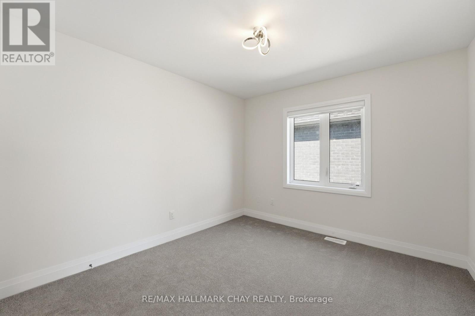 25 Del Ray Crescent, Wasaga Beach, Ontario  L9Z 0N7 - Photo 16 - S13248098