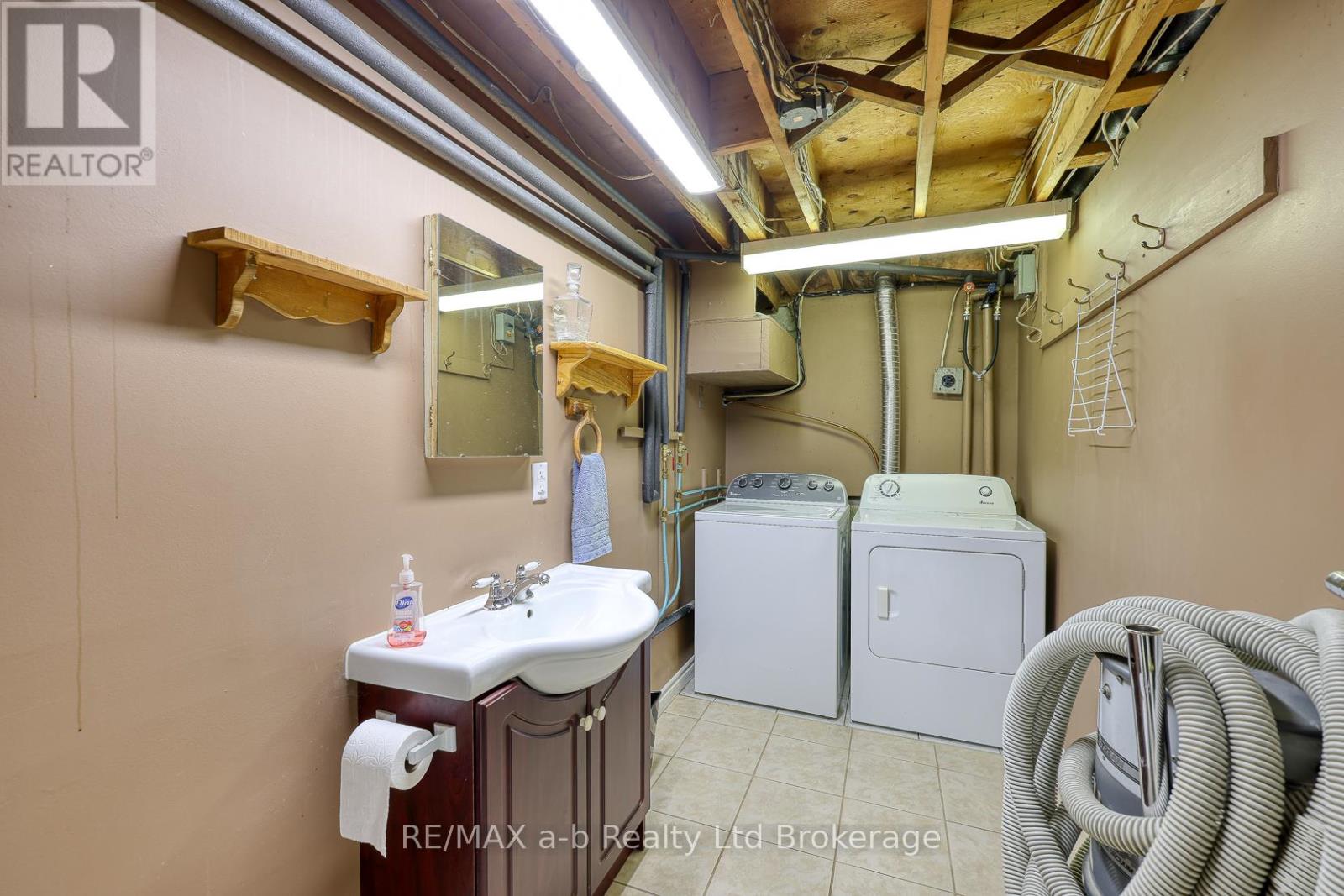 2 Victoria Street, Norwich, Ontario  N0J 1P0 - Photo 21 - X13248390