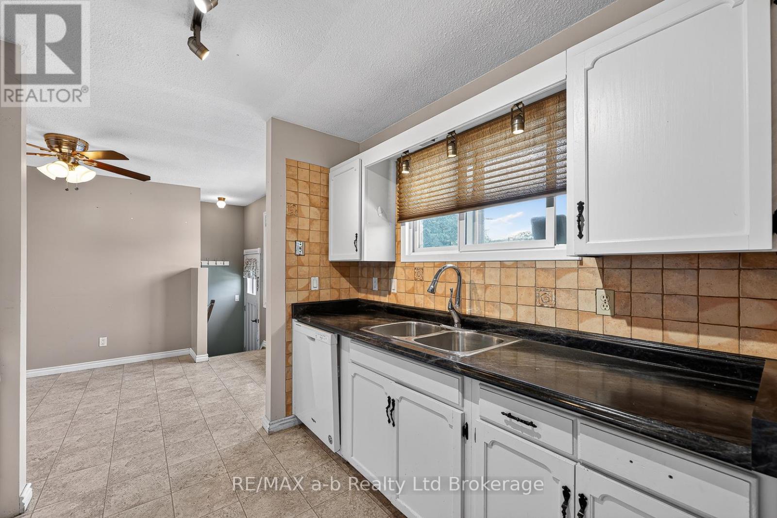 2 Victoria Street, Norwich, Ontario  N0J 1P0 - Photo 6 - X13248390