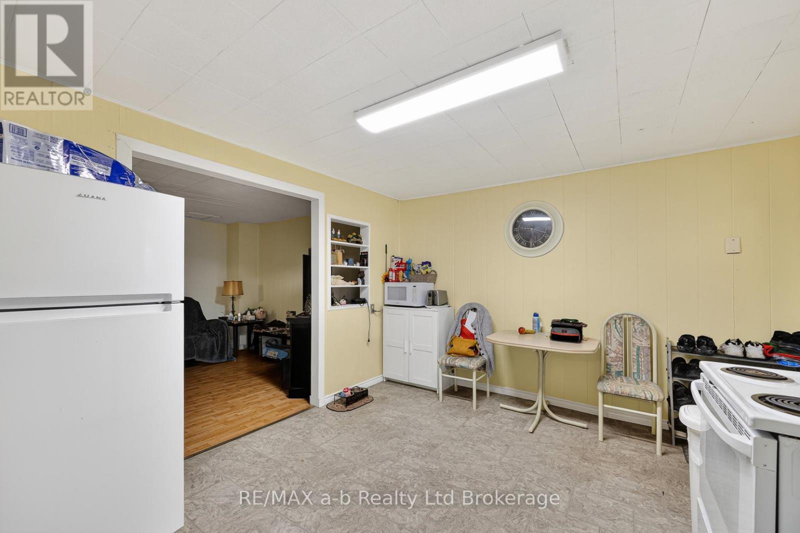 44 & 46 Main Street W, Norwich, Ontario  N0J 1P0 - Photo 25 - X13248444