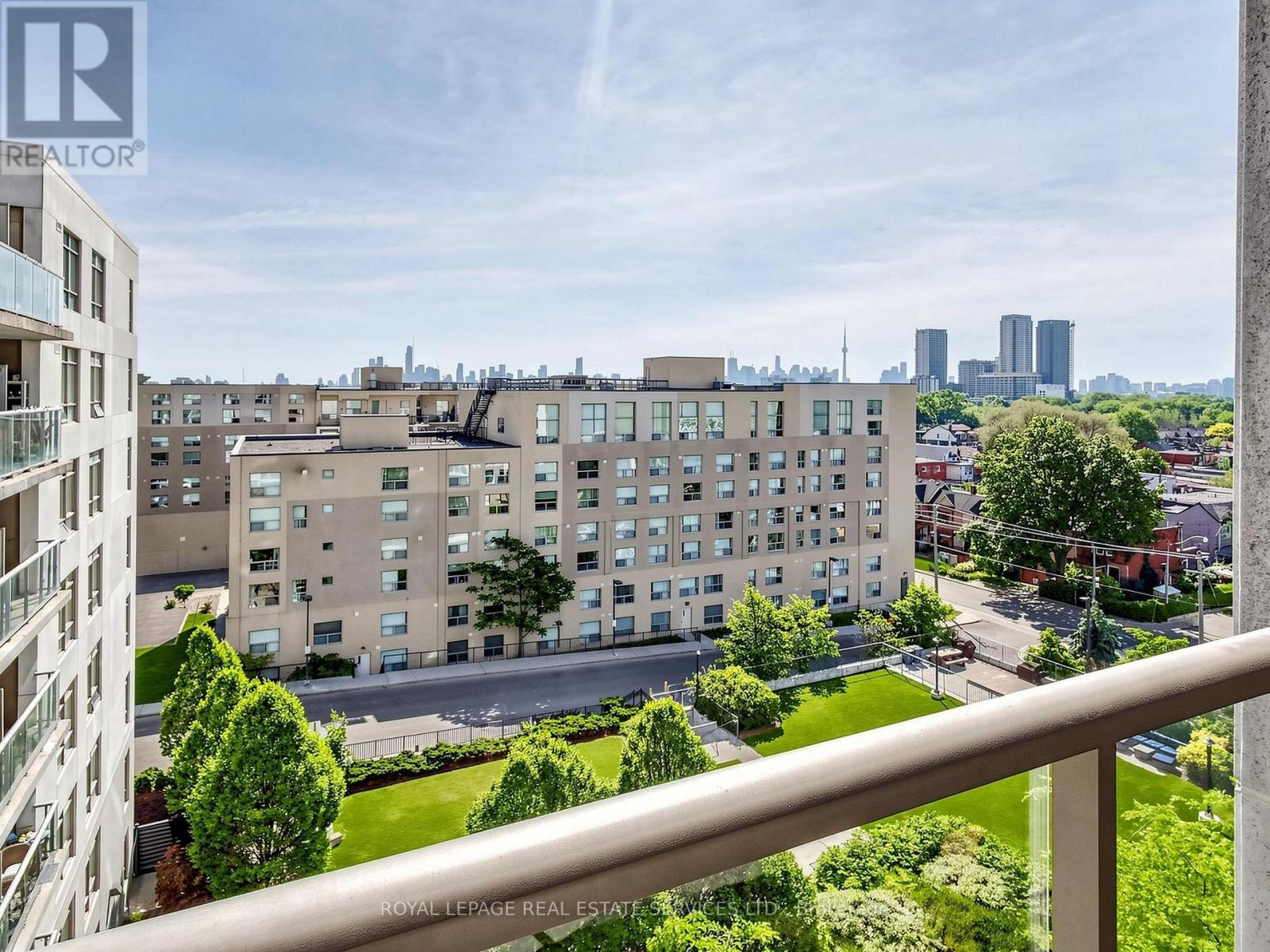 728 - 812 Lansdowne Avenue, Toronto, Ontario  M6H 4K5 - Photo 18 - W13248220