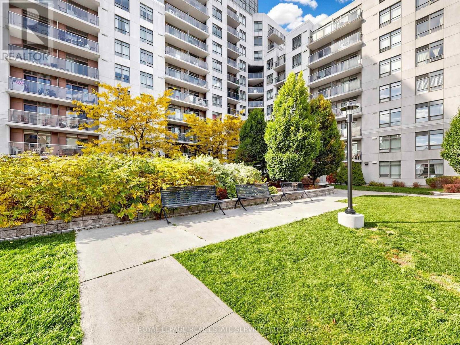 728 - 812 Lansdowne Avenue, Toronto, Ontario  M6H 4K5 - Photo 21 - W13248220
