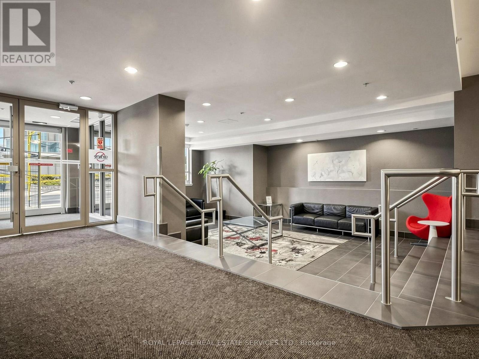 728 - 812 Lansdowne Avenue, Toronto, Ontario  M6H 4K5 - Photo 4 - W13248220