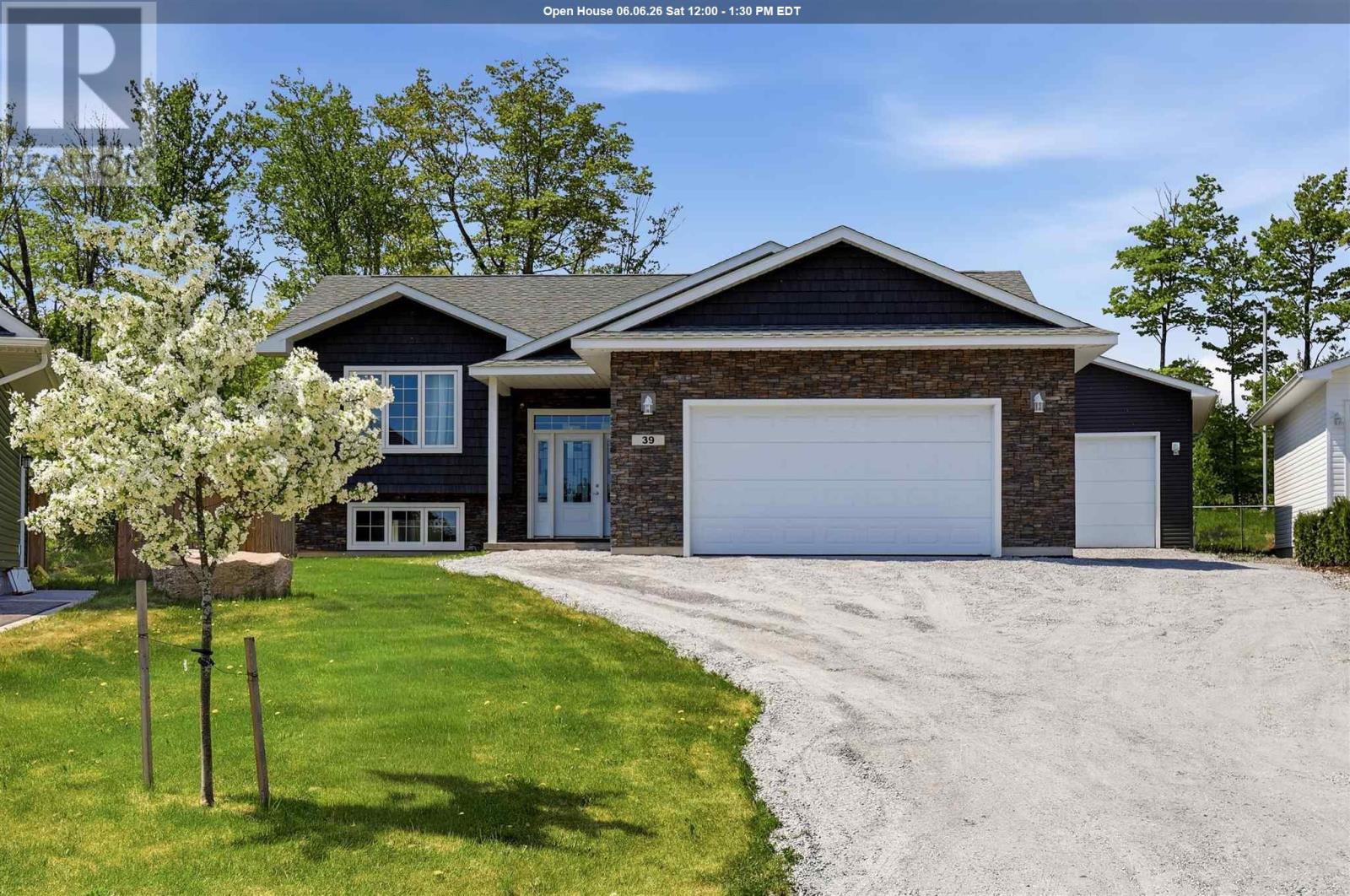 39 Saddle CRES, Sault Ste. Marie, Ontario