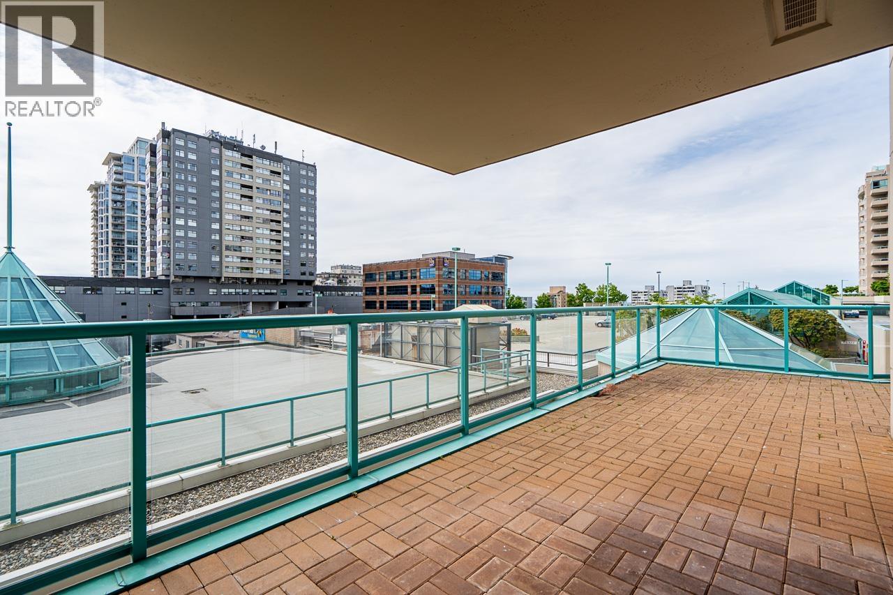 1002 612 Sixth Street, New Westminster, British Columbia  V3L 5V2 - Photo 34 - R3132410