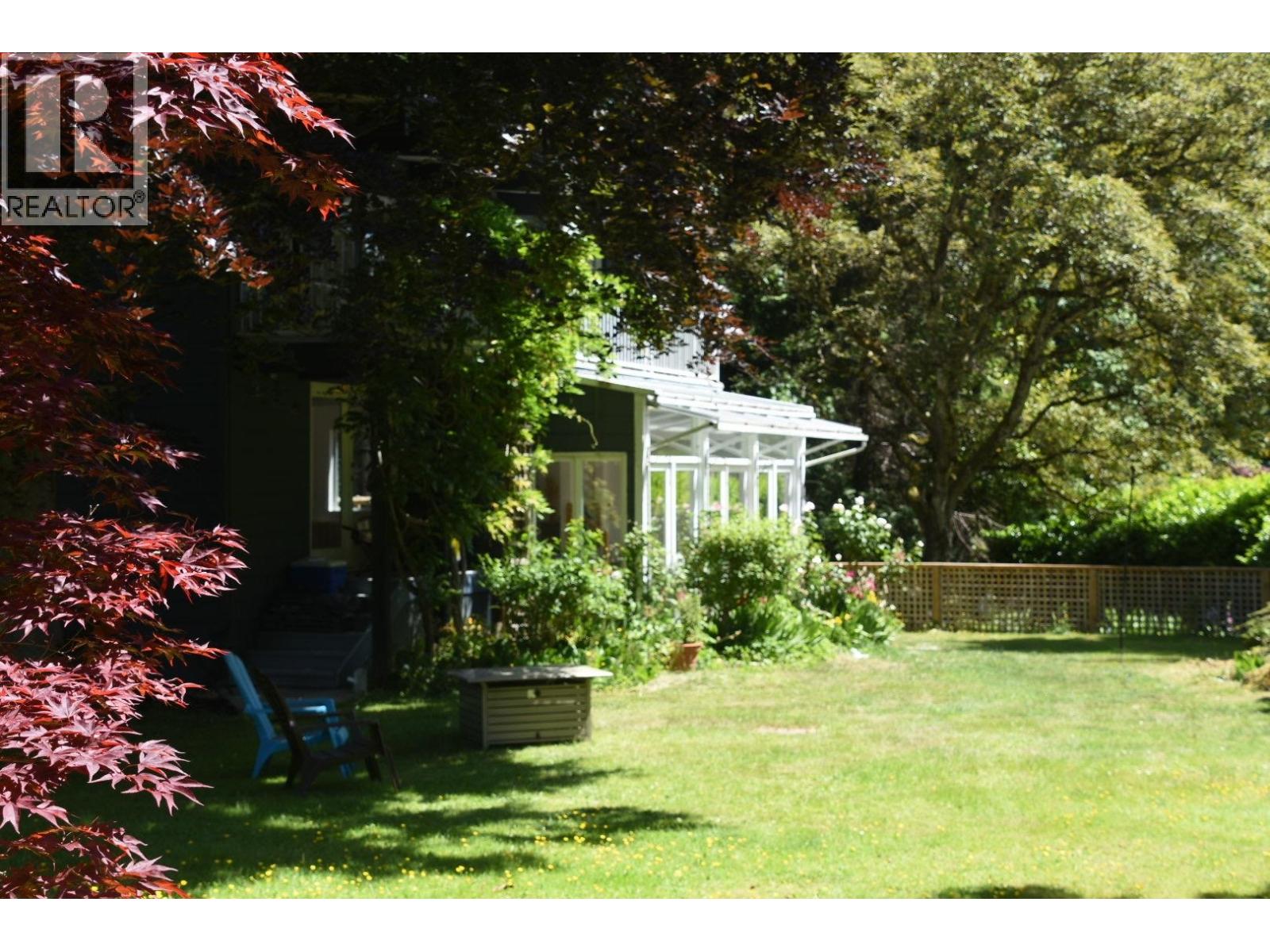 4890 The Dale, West Vancouver, British Columbia  V7W 1K3 - Photo 3 - R3094619