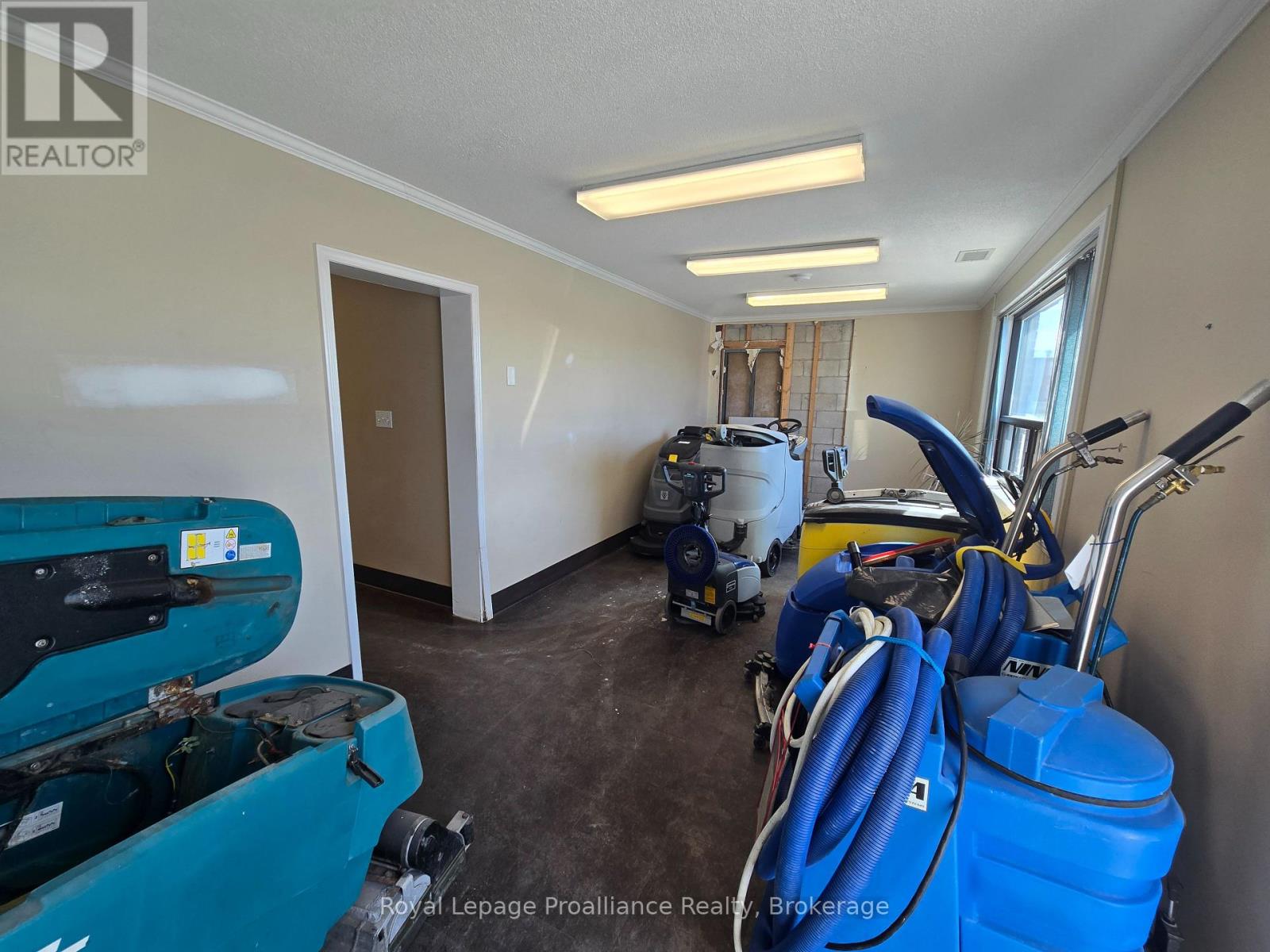 2 - 270 Adam Street, Belleville (Belleville Ward), Ontario  K8N 5S4 - Photo 5 - X13248354