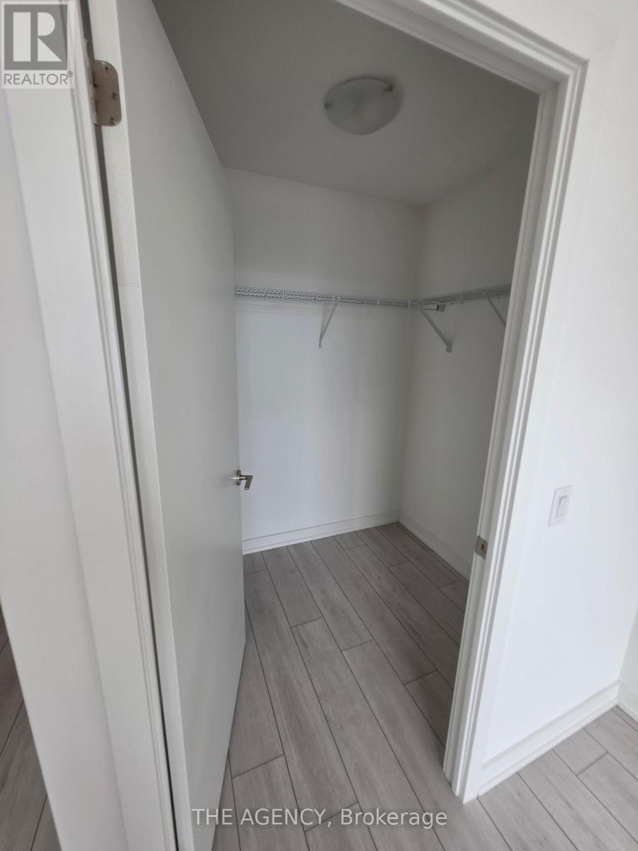 215 - 55 Duke Street, Kitchener, Ontario  N2H 0C9 - Photo 9 - X13248134