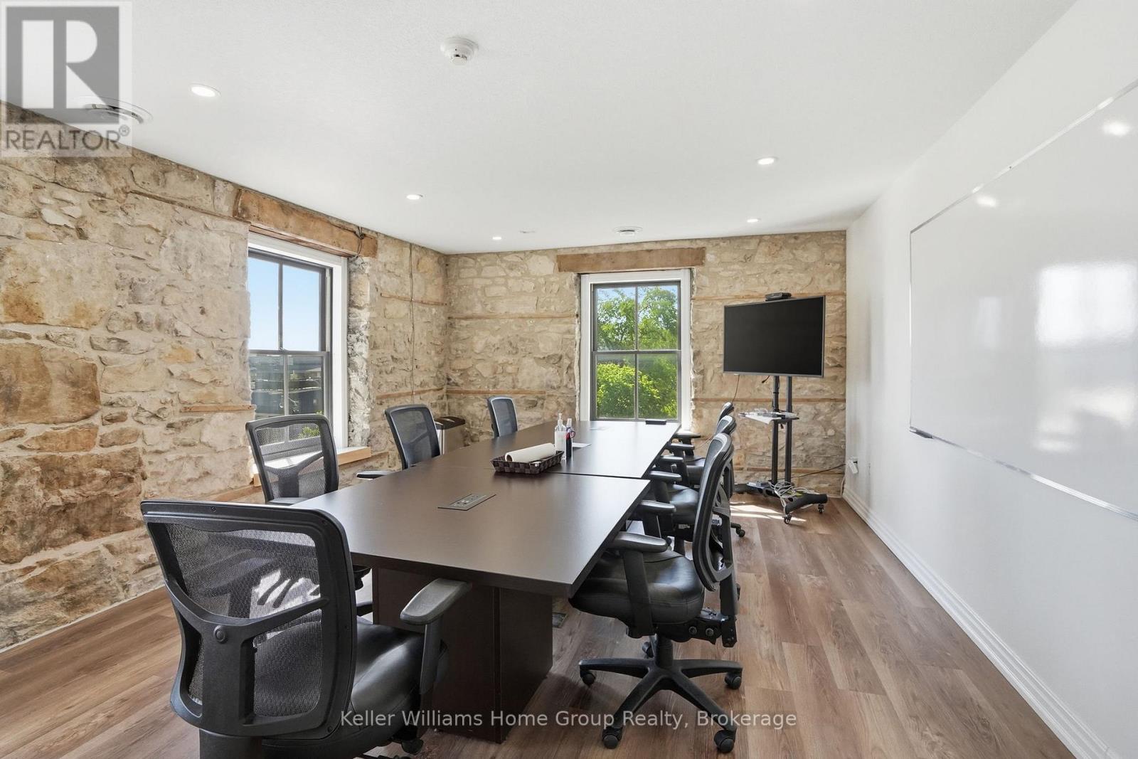 C - 49 Norfolk Street, Guelph, Ontario  N1H 4J1 - Photo 4 - X13248316