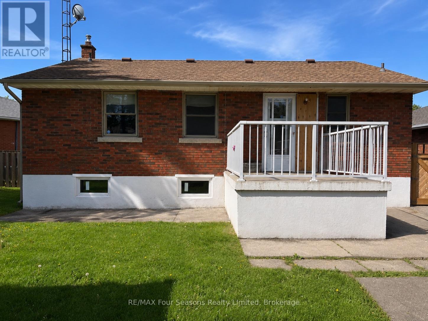 23 Camille Court, Hamilton, Ontario  L8T 2C8 - Photo 23 - X13248574
