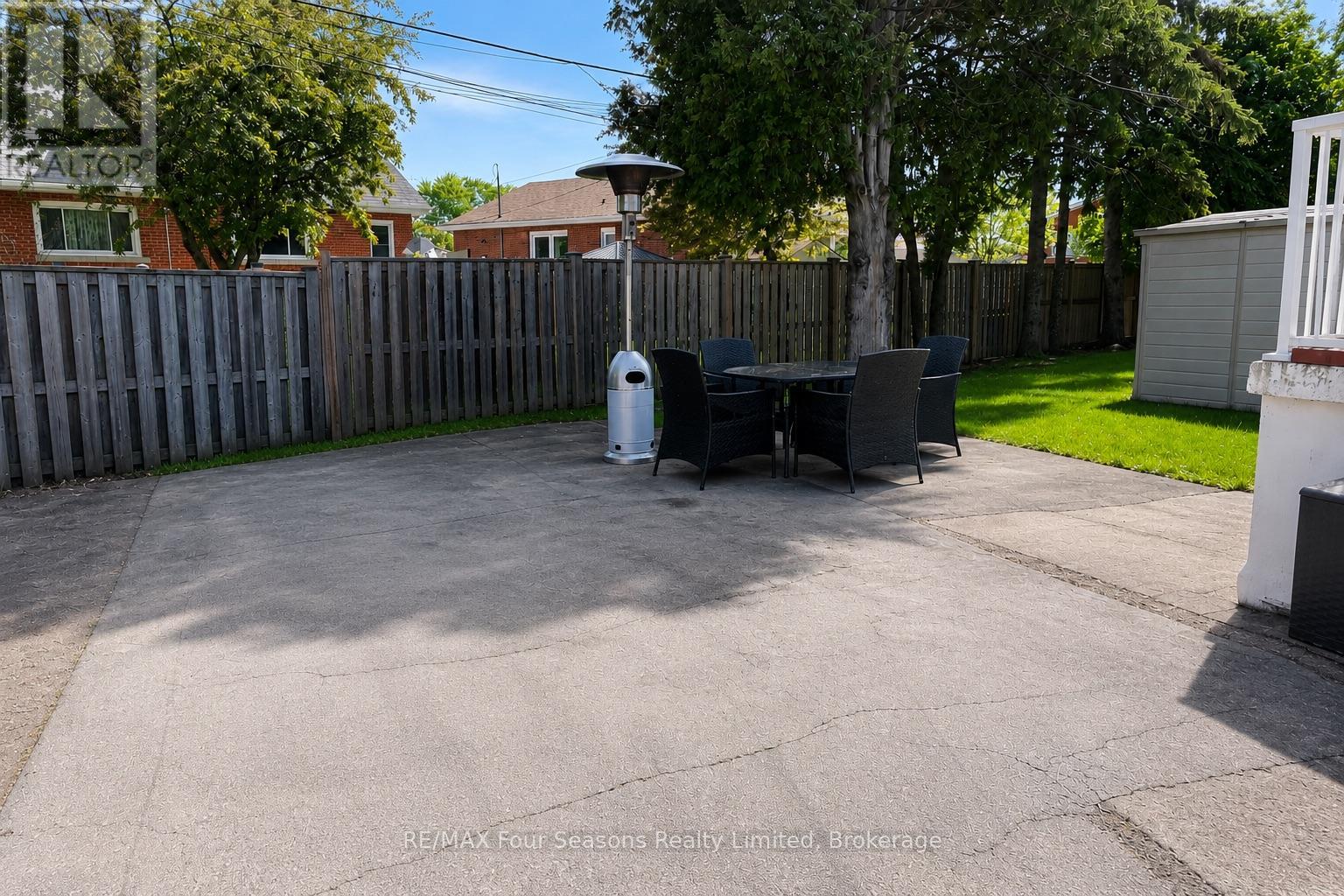23 Camille Court, Hamilton, Ontario  L8T 2C8 - Photo 24 - X13248574