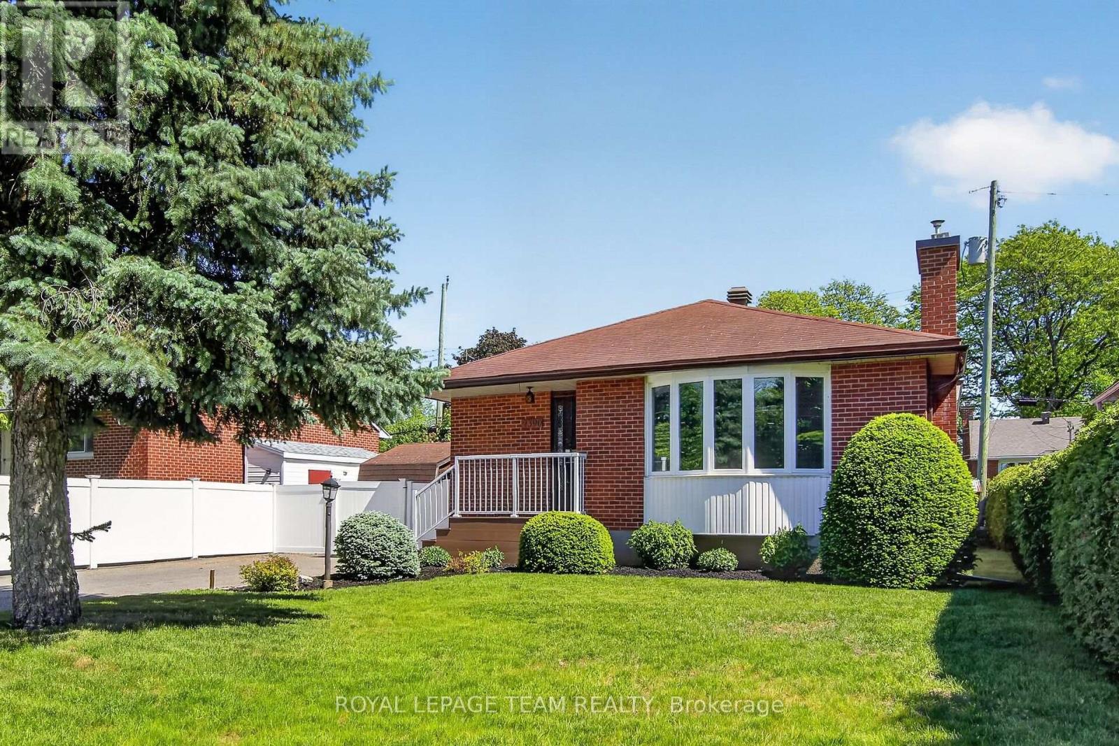 2390 CHESHIRE ROAD, Ottawa, Ontario