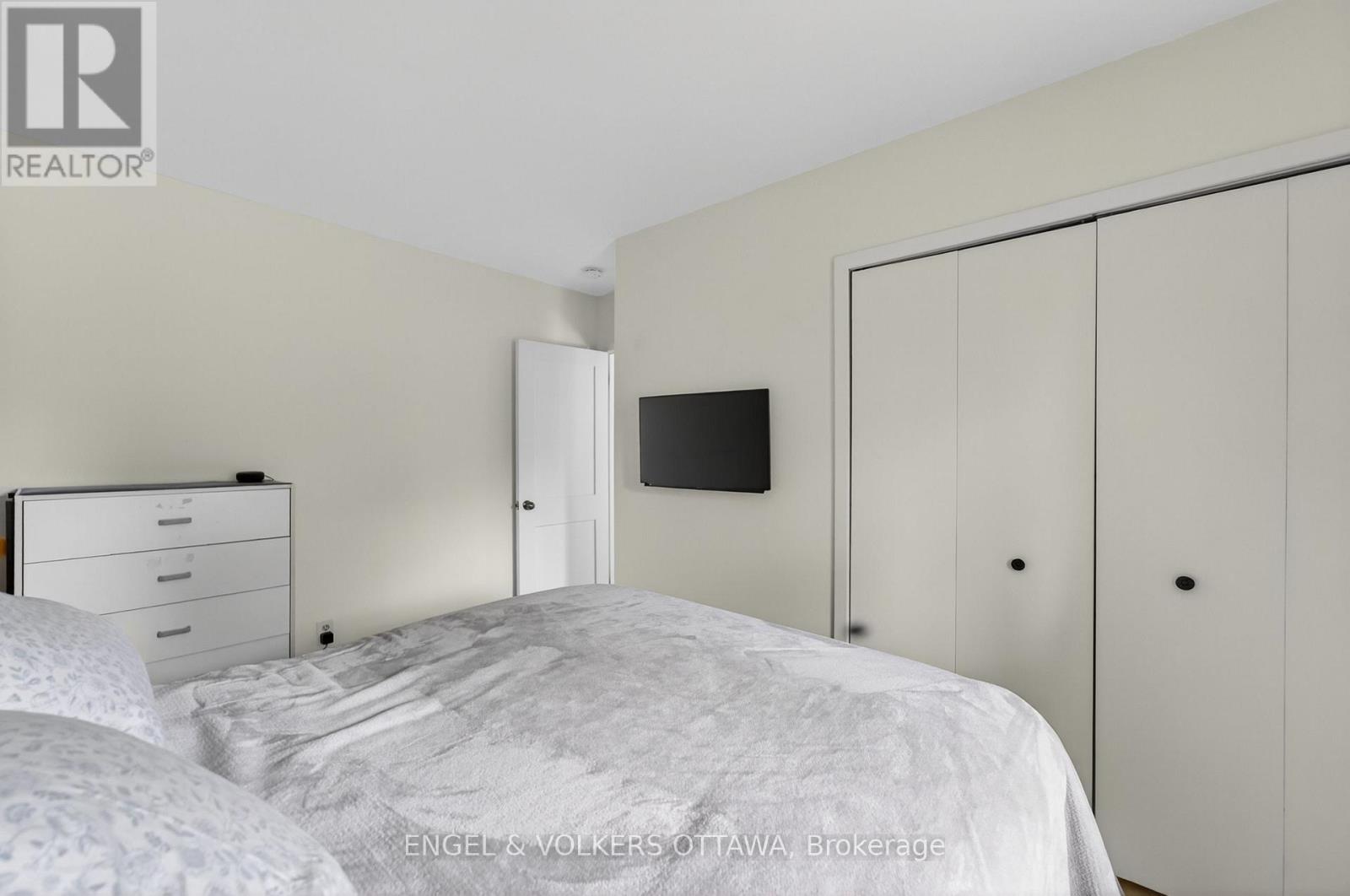 2548 Hanlon Avenue, Ottawa, Ontario  K2B 7X4 - Photo 11 - X13248518