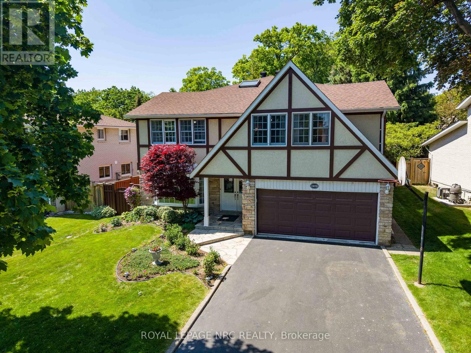 1273 Winding Trail, Mississauga, Ontario  L4Y 2T9 - Photo 1 - W13248556