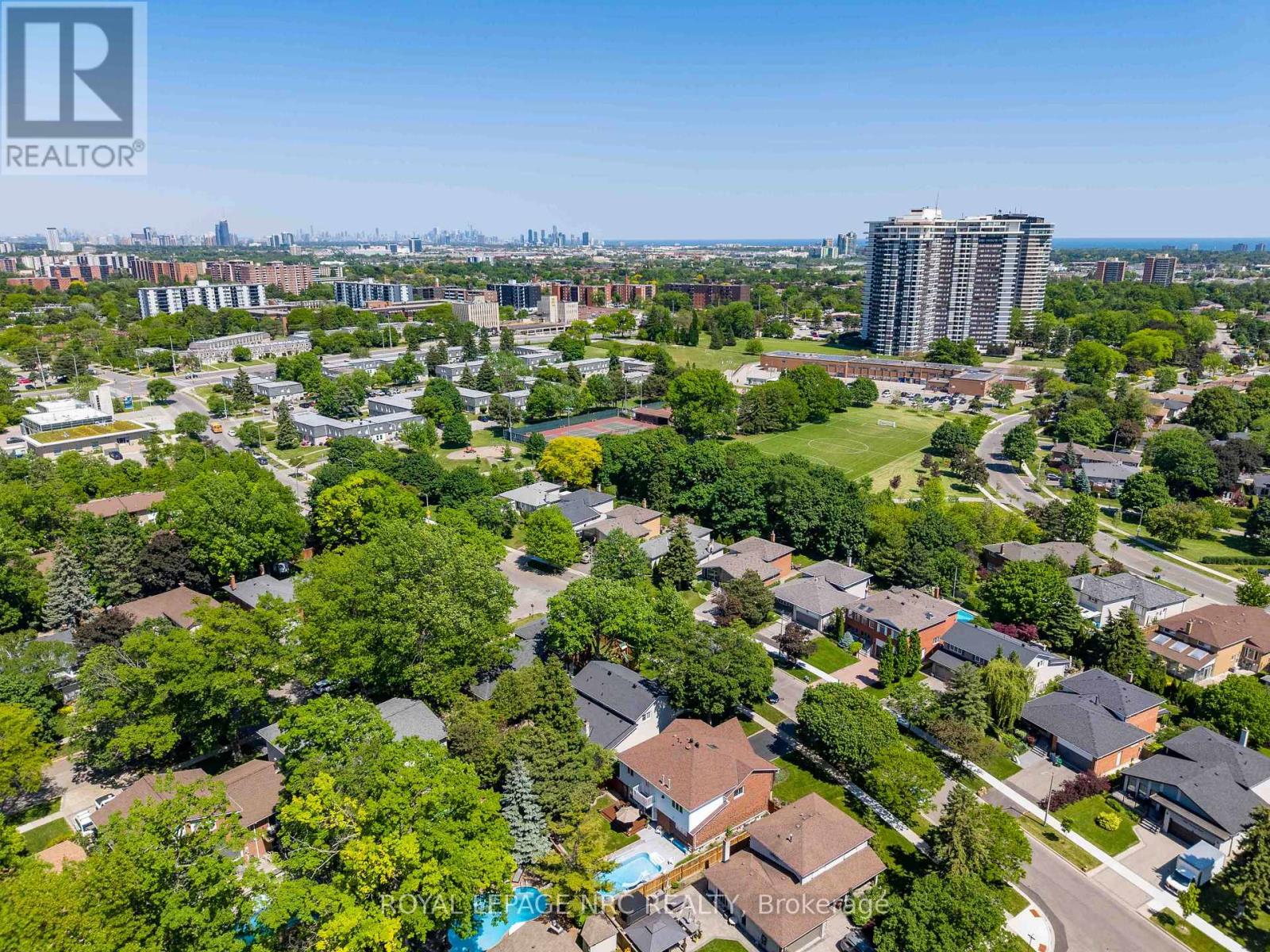 1273 Winding Trail, Mississauga, Ontario  L4Y 2T9 - Photo 46 - W13248556