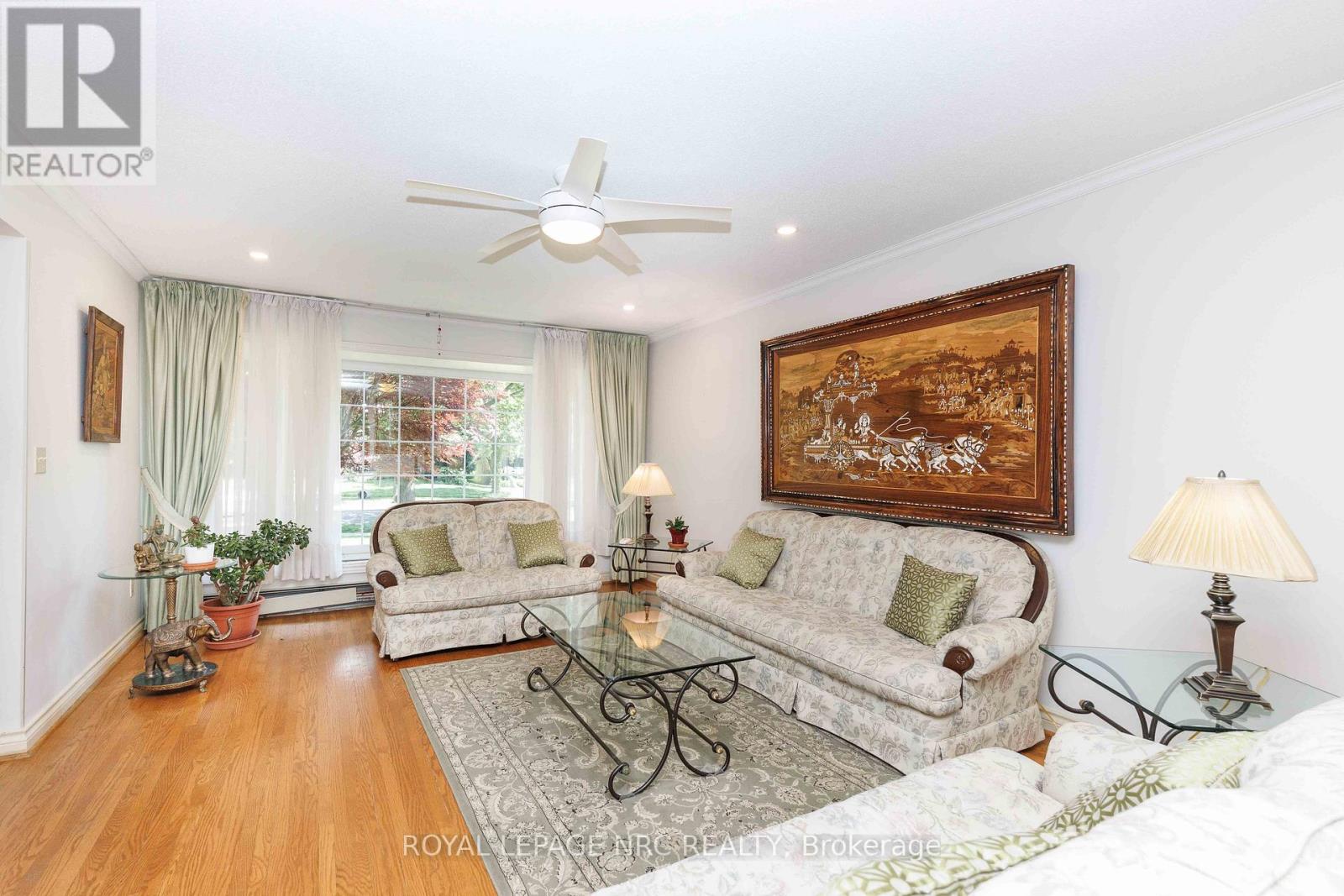 1273 Winding Trail, Mississauga, Ontario  L4Y 2T9 - Photo 9 - W13248556