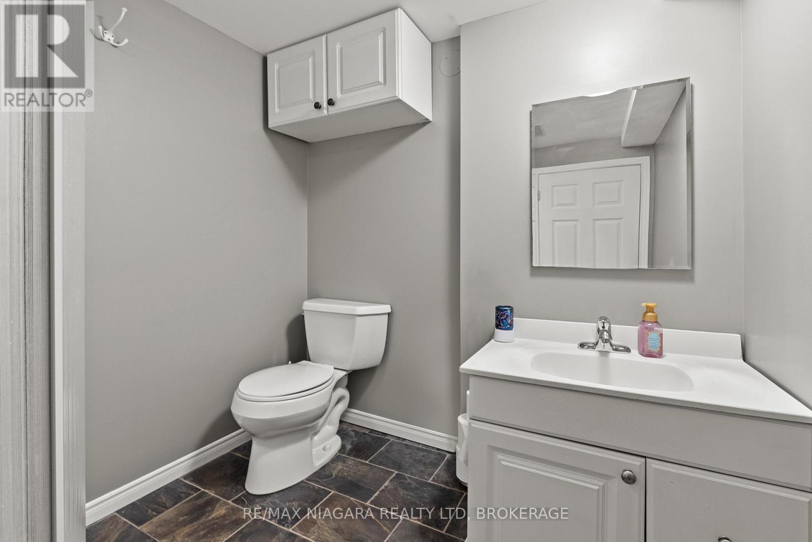 25 Mildred Avenue, St. Catharines, Ontario  L2R 6J2 - Photo 30 - X13248318