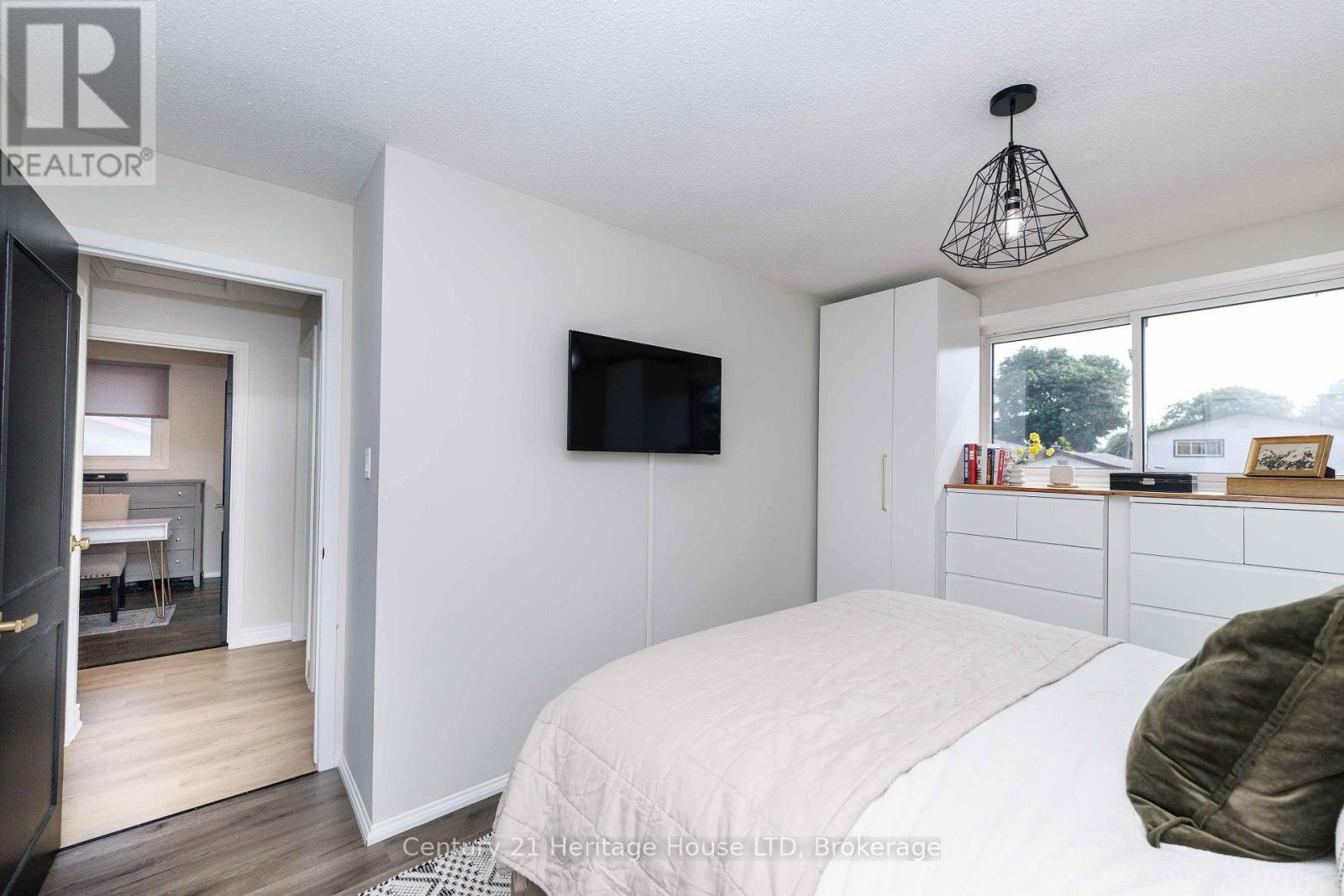 6046 Eldorado Avenue, Niagara Falls, Ontario  L2H 2E7 - Photo 21 - X13248398