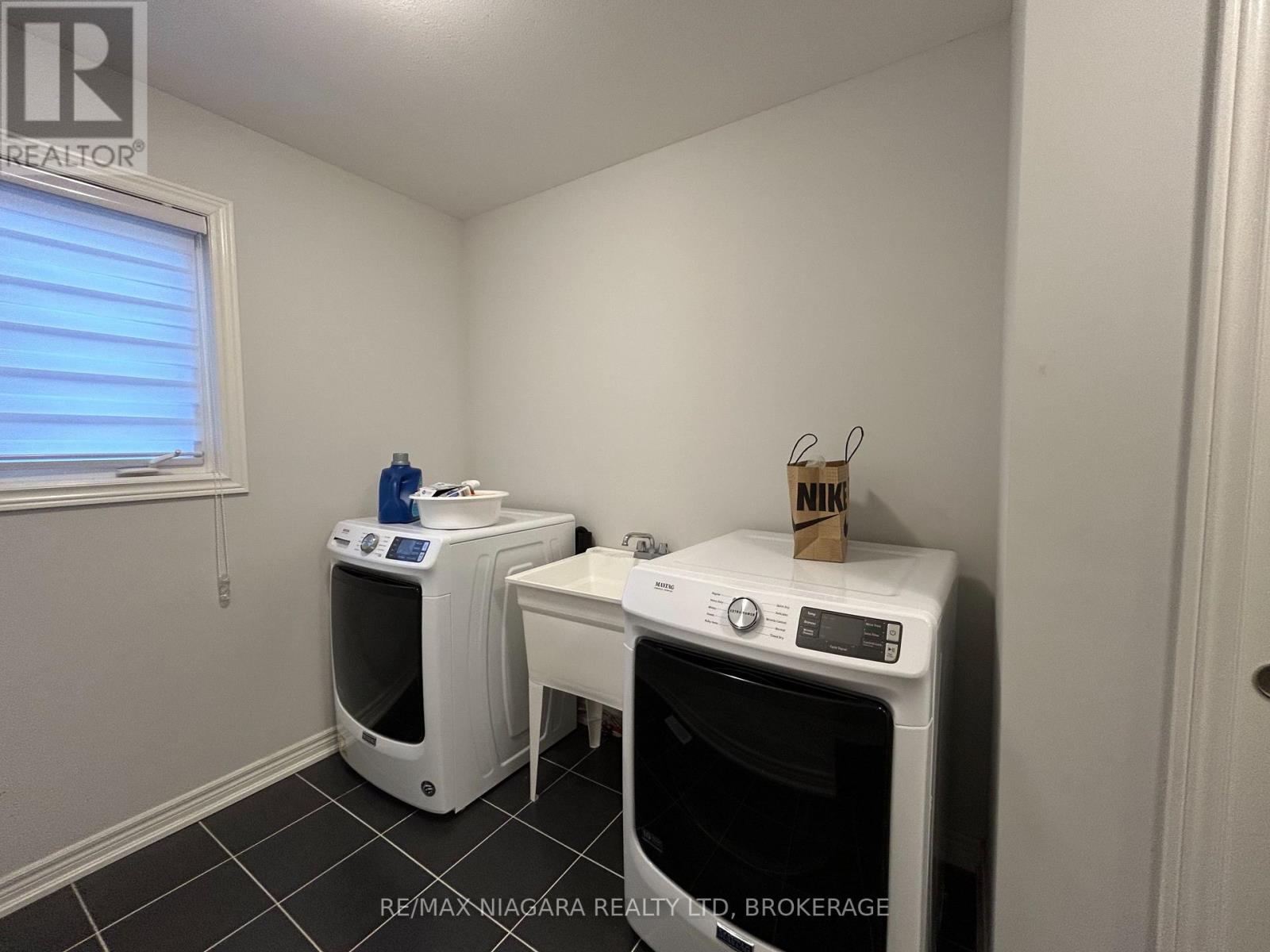 3596 Carolinia Court, Fort Erie, Ontario  L0S 1N0 - Photo 27 - X13248514