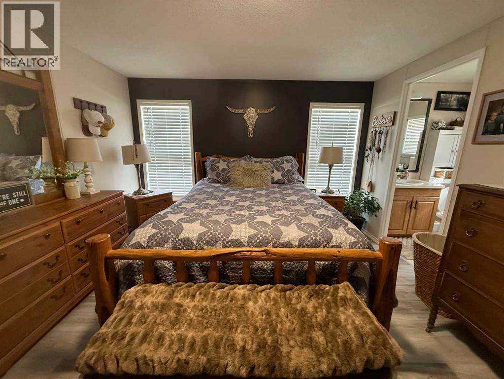 11 Railway Avenue, Duchess, Alberta  t1R 0Z0 - Photo 21 - A2316091