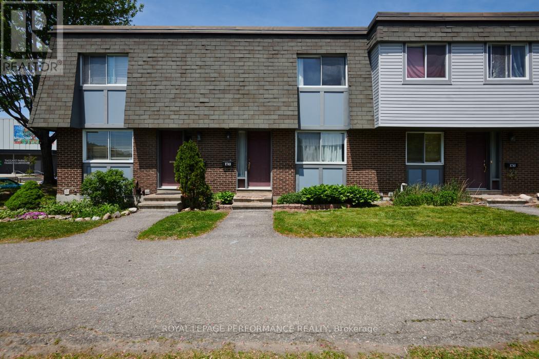 1743 HEATHERINGTON ROAD, Ottawa, Ontario