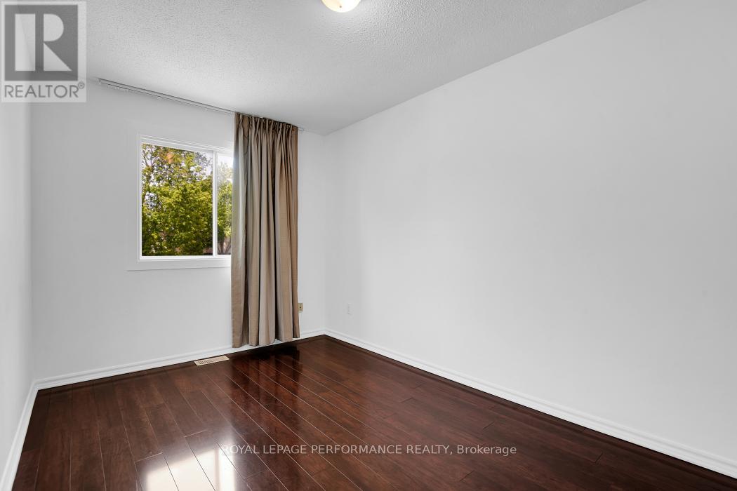 1743 Heatherington Road, Ottawa, Ontario  K1V 8T8 - Photo 23 - X13234950