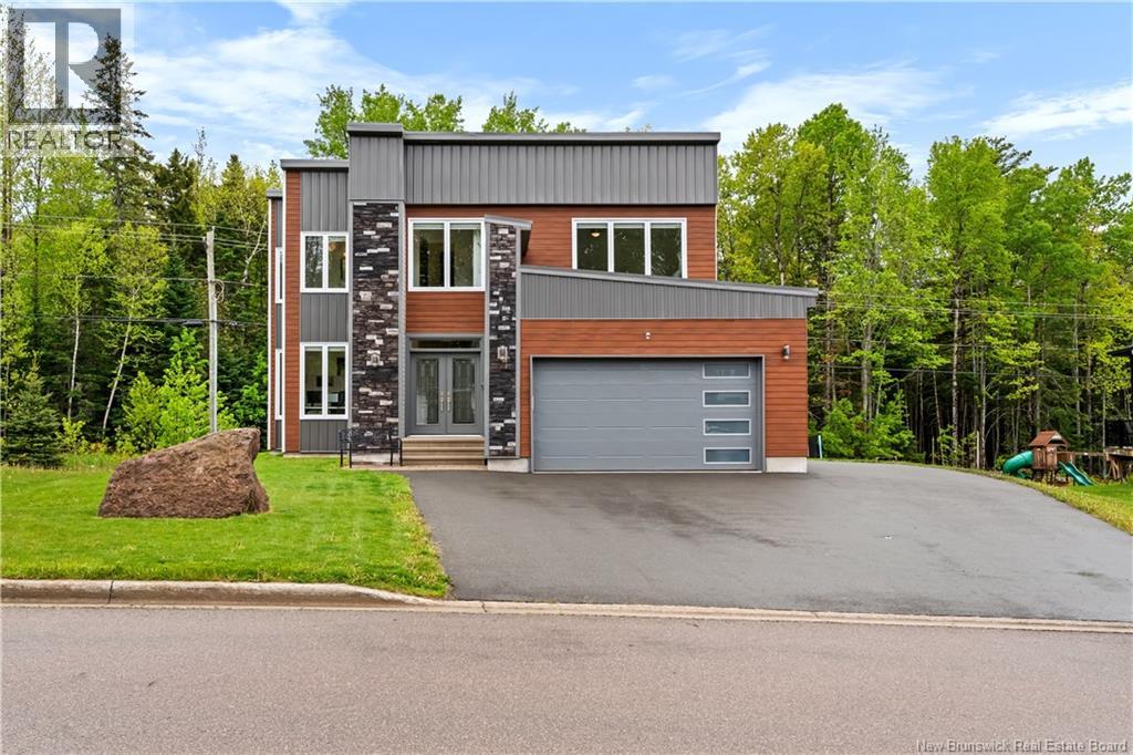 16 Parkplace Lane, Moncton, New Brunswick