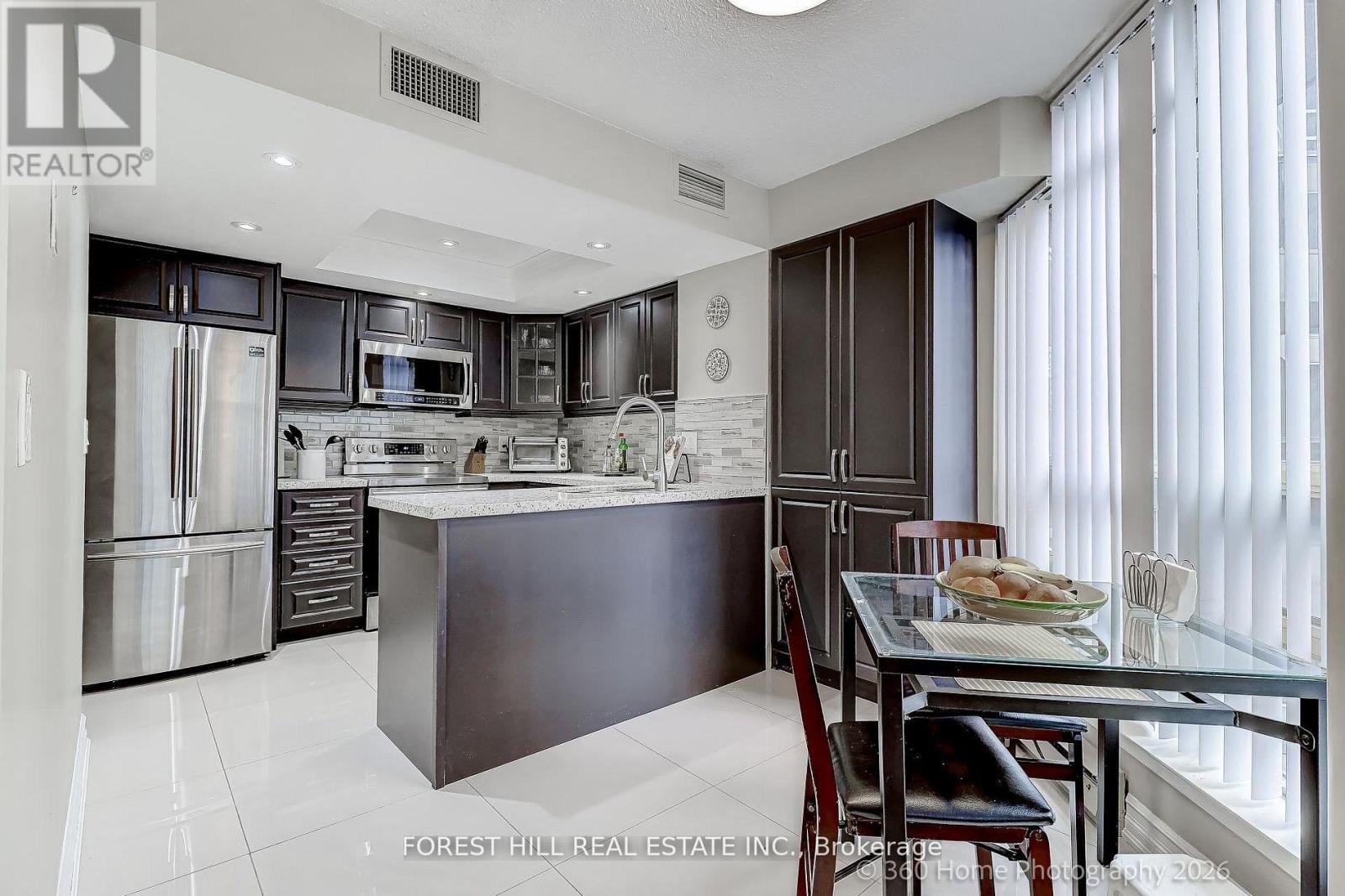 204 - 45 Kingsbridge Garden Circle, Mississauga, Ontario  L5R 3K4 - Photo 12 - W13230296