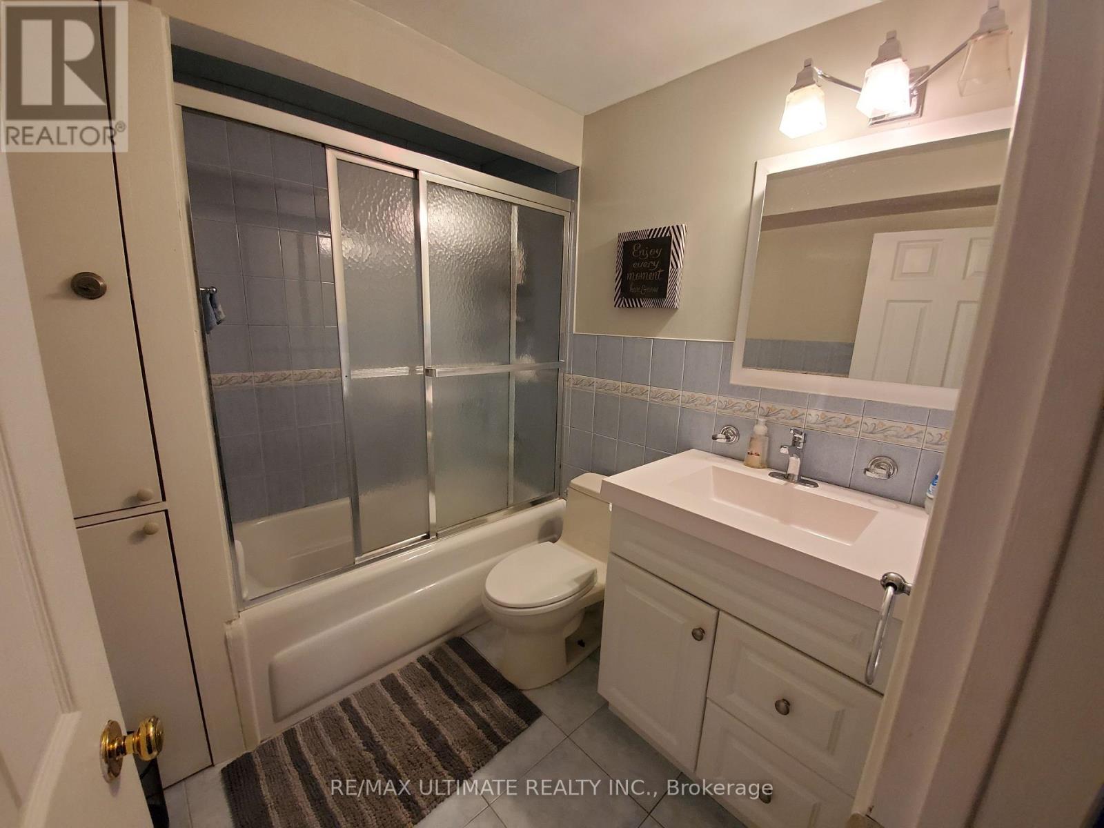#2 - 23 Elway Court, Toronto, Ontario  M6B 2N7 - Photo 13 - W13242962