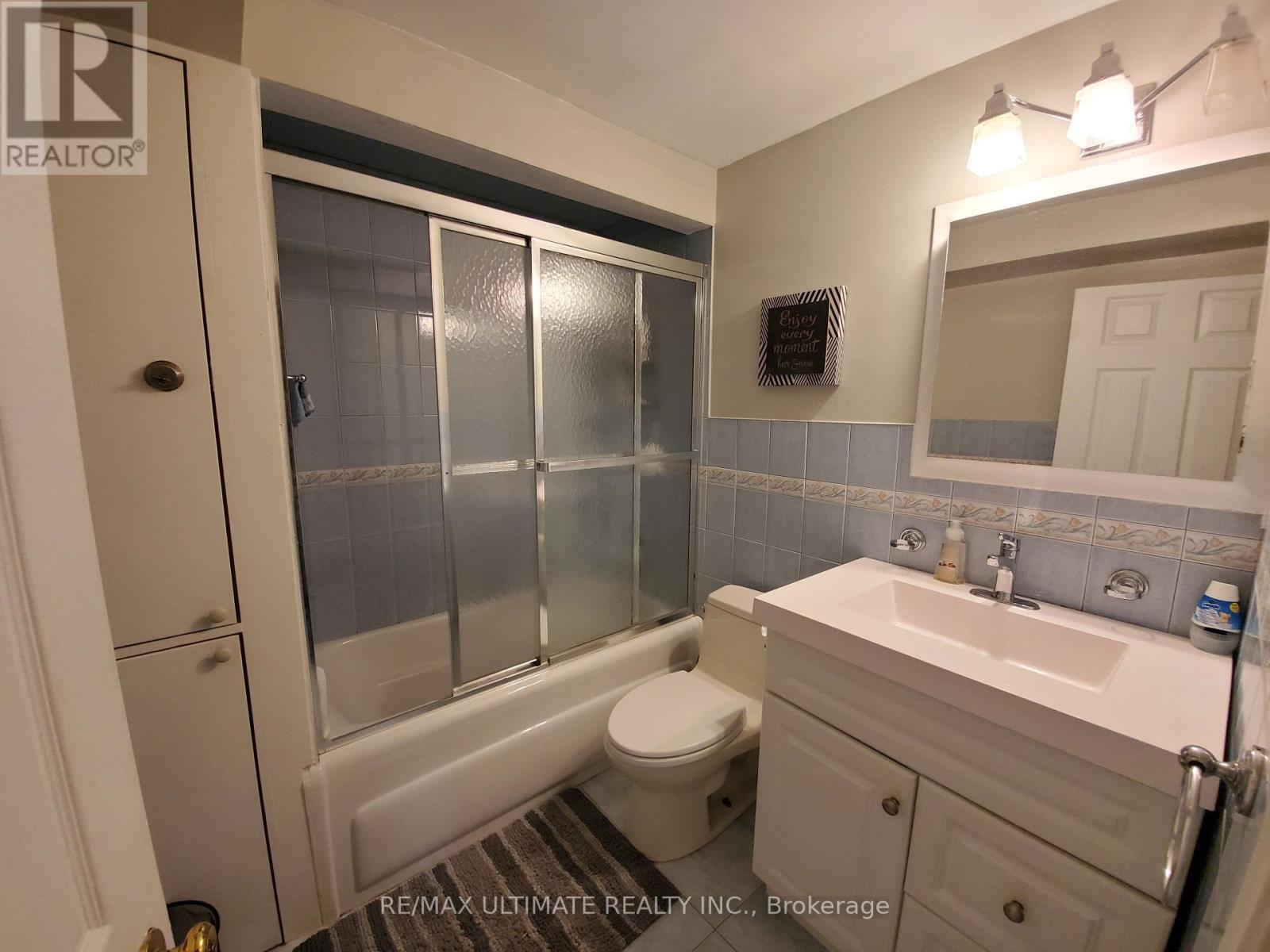 #2 - 23 Elway Court, Toronto, Ontario  M6B 2N7 - Photo 14 - W13242962