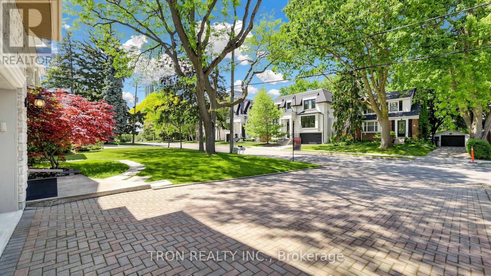 59 Norton Avenue, Toronto, Ontario  M2N 4A2 - Photo 2 - C13248252