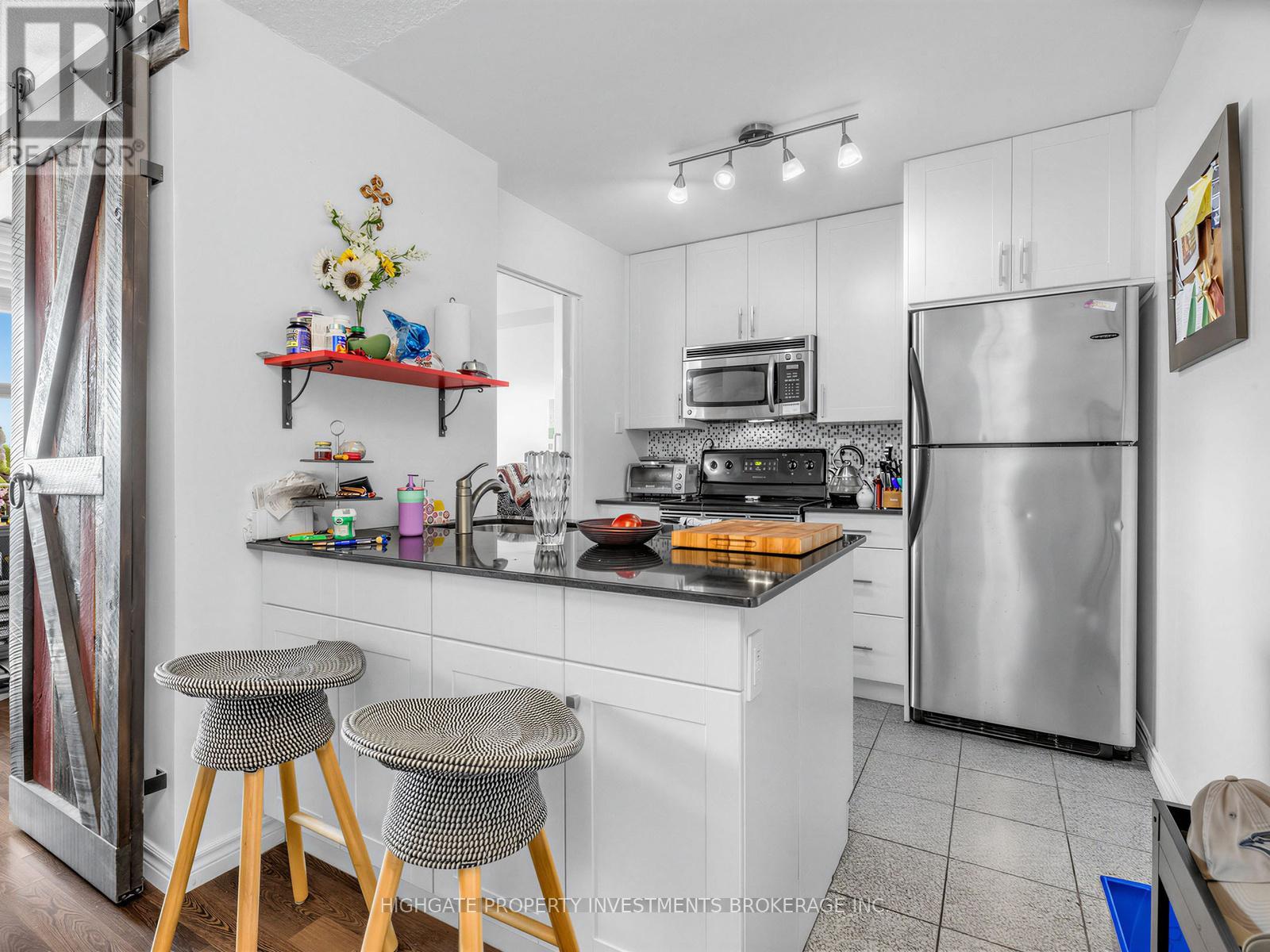 902 - 120 St Patrick Street, Toronto, Ontario  M5T 2X7 - Photo 7 - C13248274