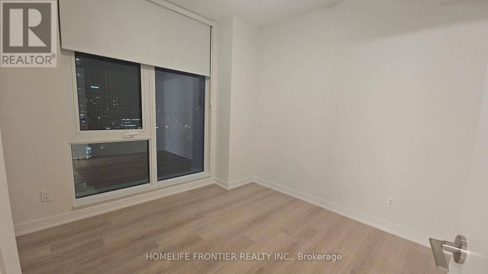 1105 - 15 Ellerslie Avenue, Toronto, Ontario  M2N 0L7 - Photo 2 - C13248362