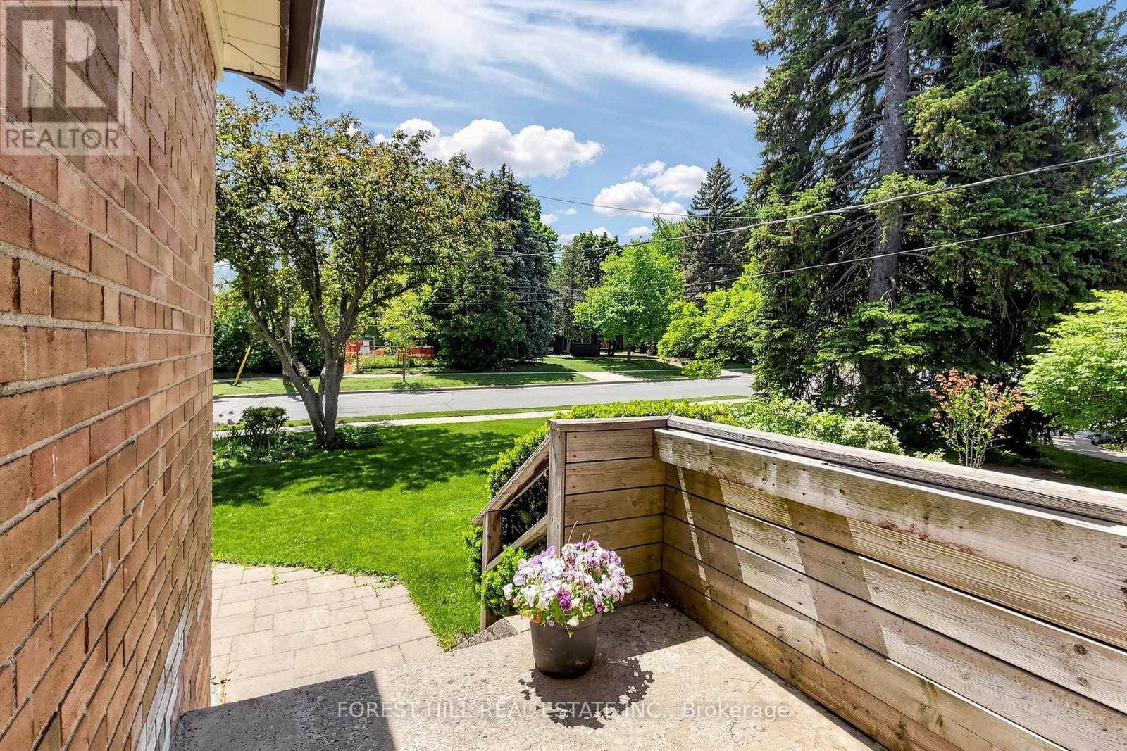 308 Hendon Avenue, Toronto, Ontario  M2M 1B2 - Photo 10 - C13248408