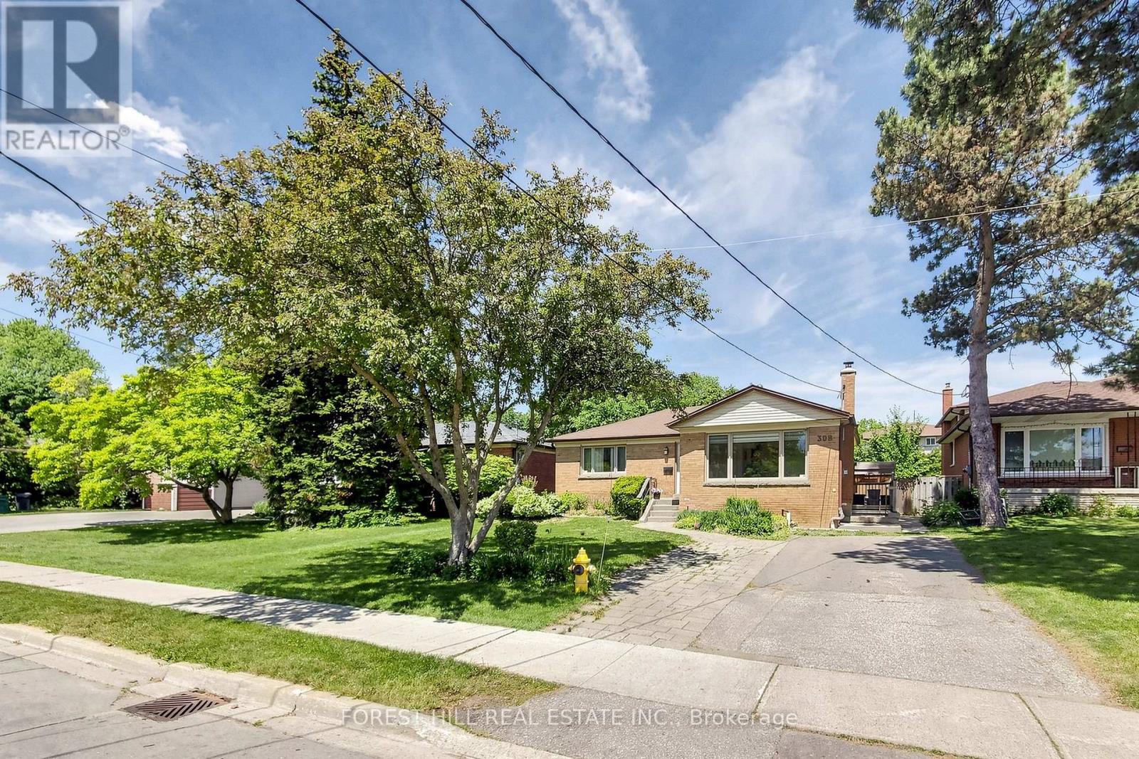 308 Hendon Avenue, Toronto, Ontario  M2M 1B2 - Photo 2 - C13248408