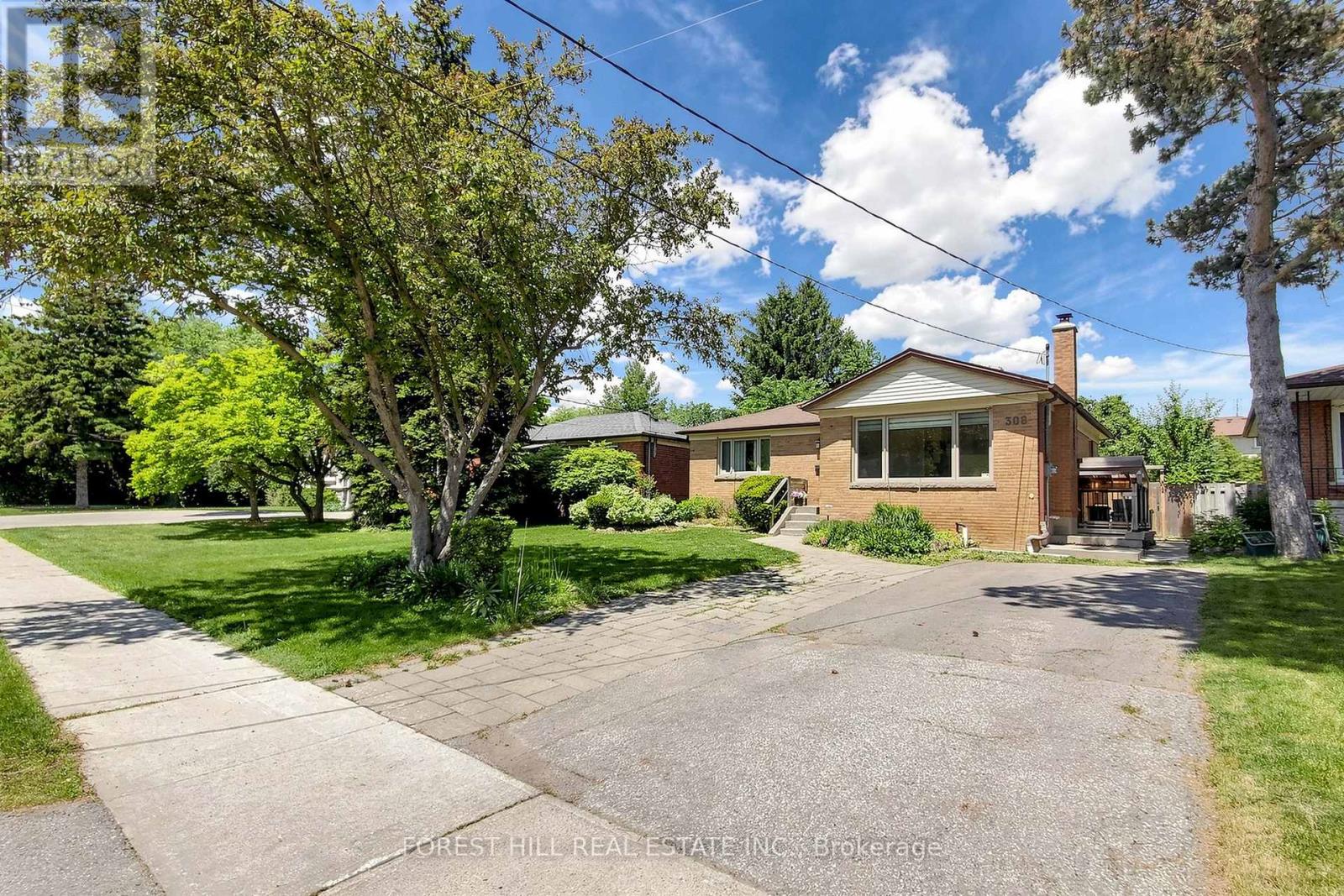 308 Hendon Avenue, Toronto, Ontario  M2M 1B2 - Photo 4 - C13248408