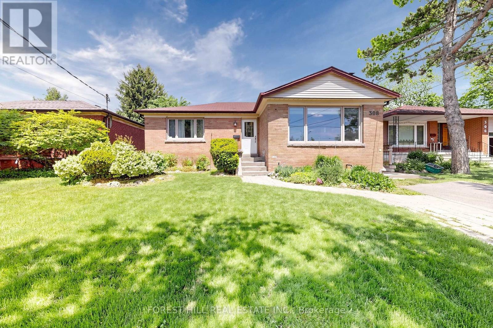 308 Hendon Avenue, Toronto, Ontario  M2M 1B2 - Photo 6 - C13248408