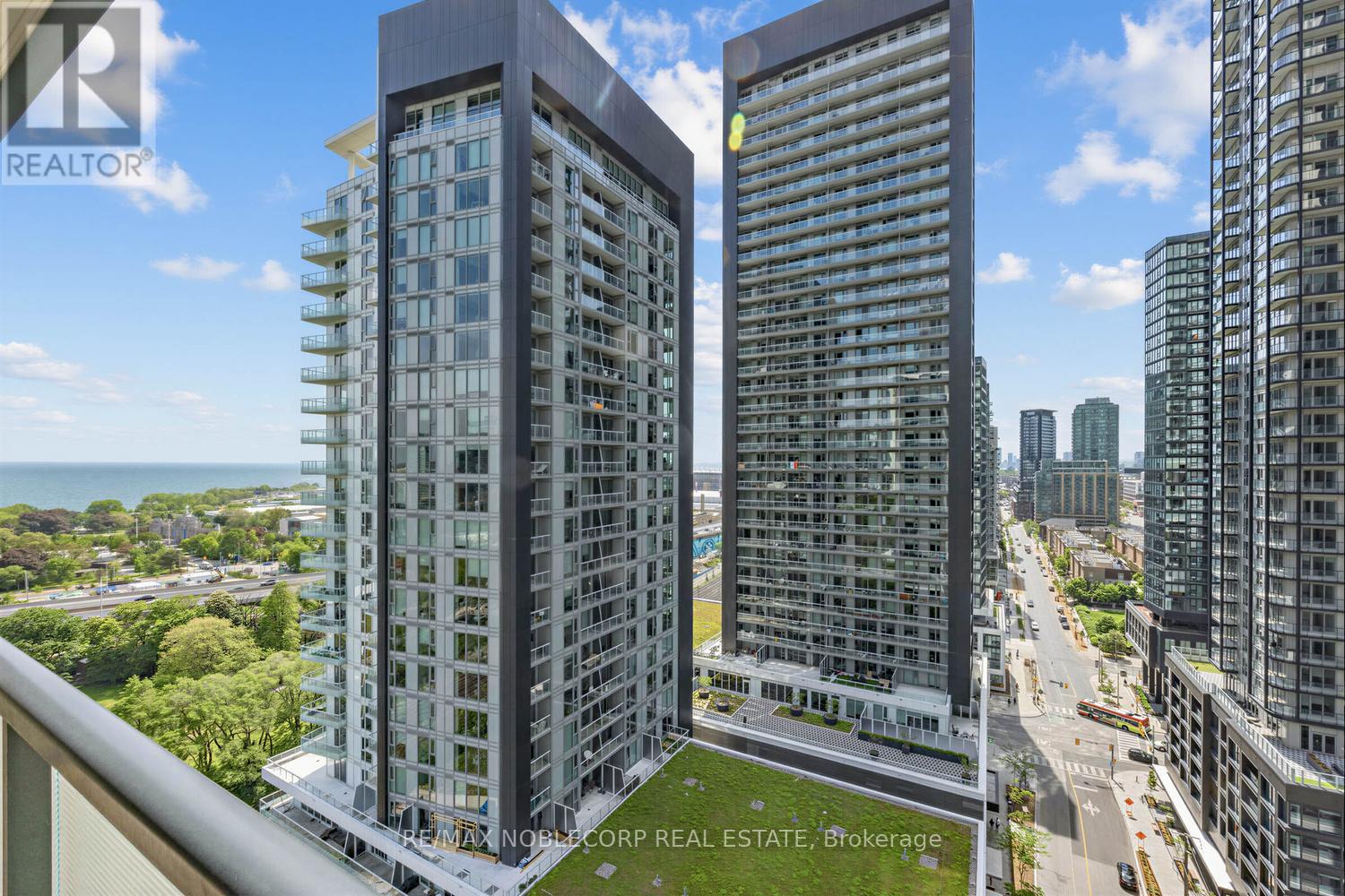 1705 - 30 ORDNANCE STREET, Toronto, Ontario