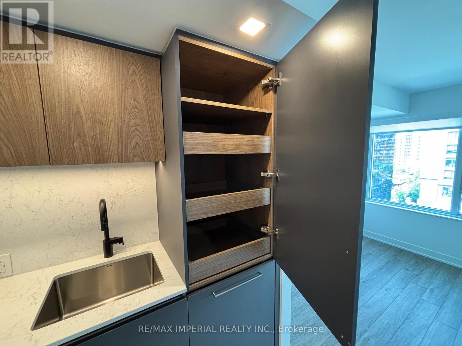 903 - 609 Sherborne Street, Toronto, Ontario  M4X 0A4 - Photo 11 - C13248558
