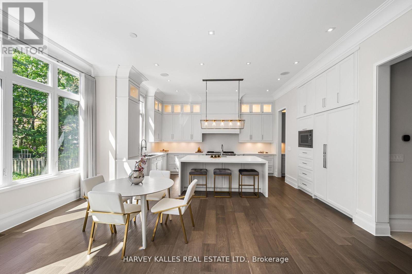 163 Cortleigh Boulevard, Toronto, Ontario  M5N 1P6 - Photo 17 - C13248586