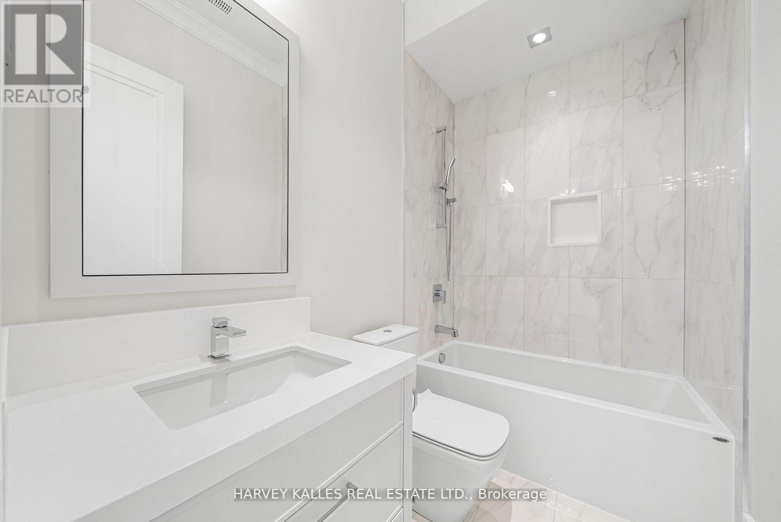 163 Cortleigh Boulevard, Toronto, Ontario  M5N 1P6 - Photo 35 - C13248586